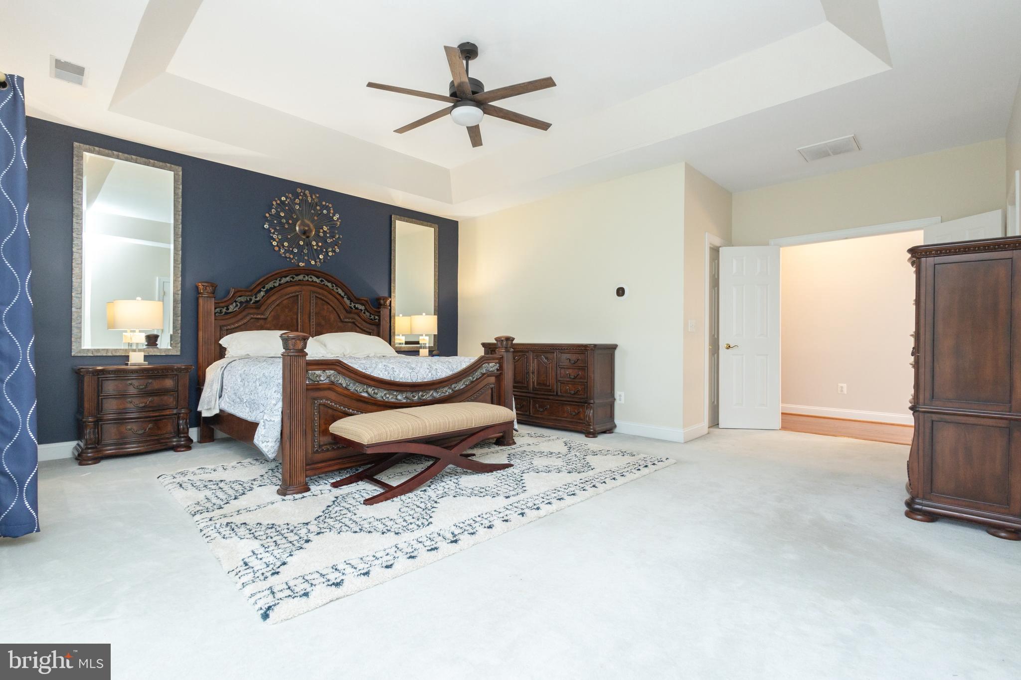 FOREST HILLS OF FAIRFAX - Residential Lease