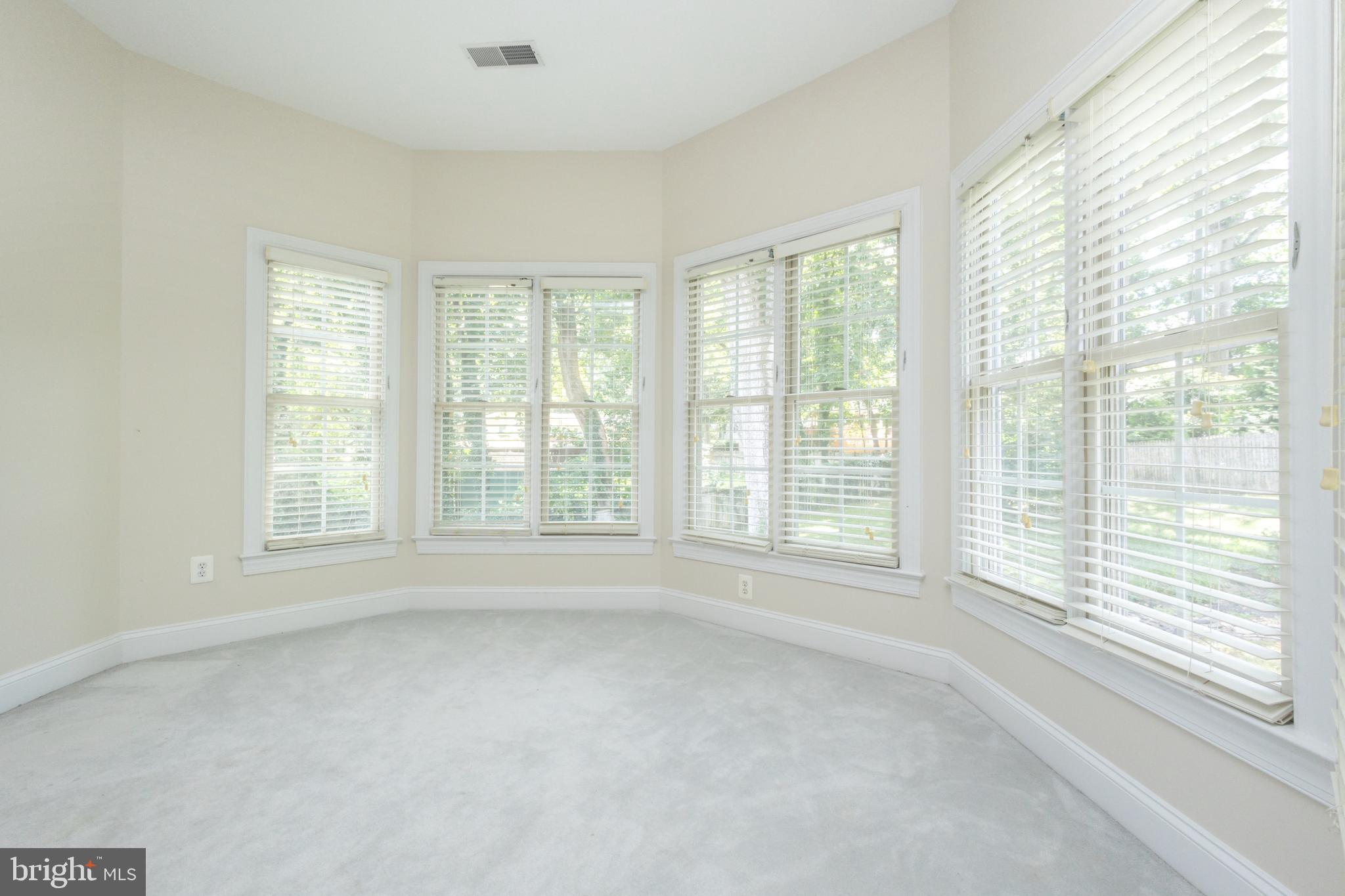 FOREST HILLS OF FAIRFAX - Residential Lease