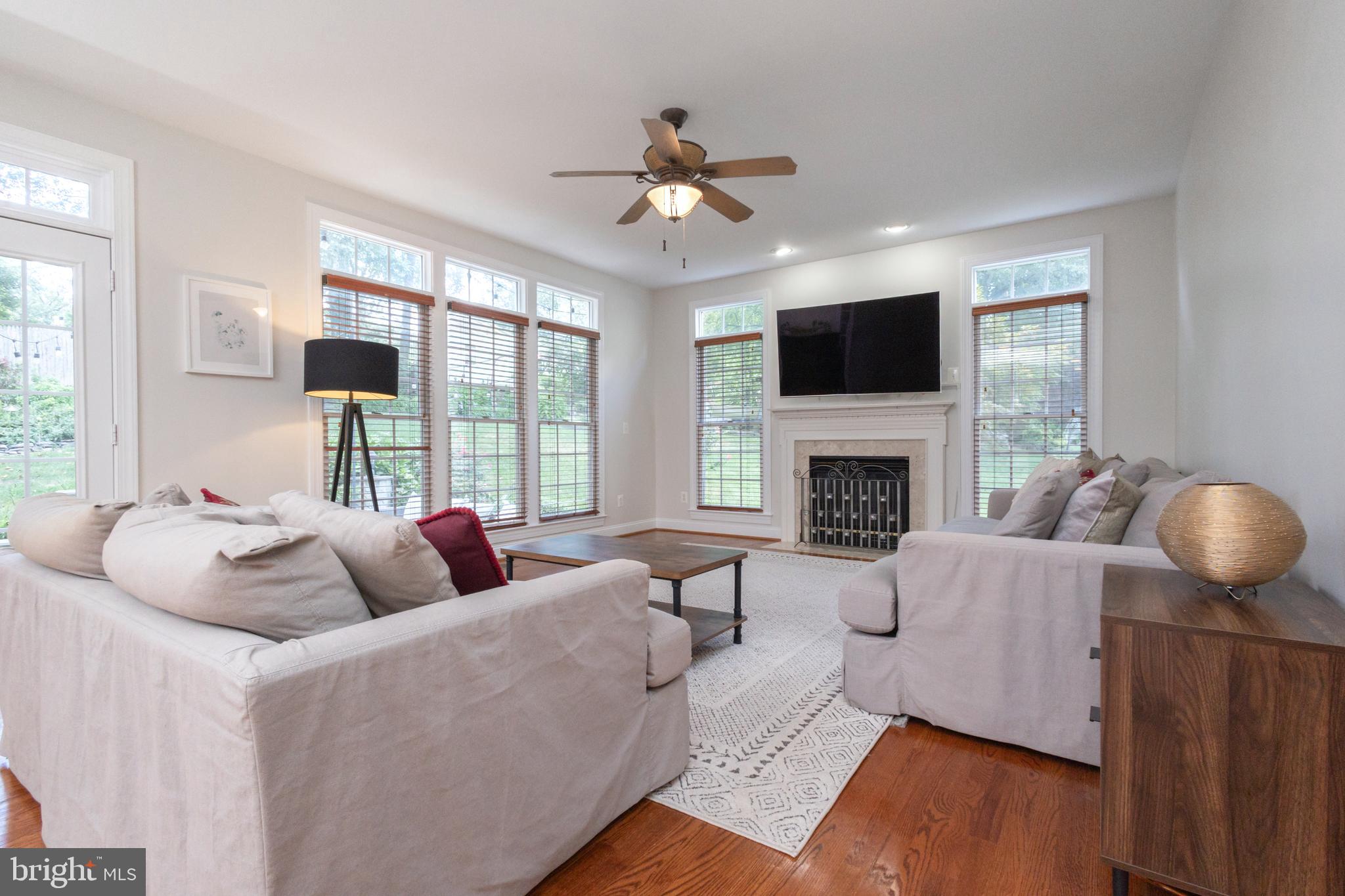 FOREST HILLS OF FAIRFAX - Residential Lease