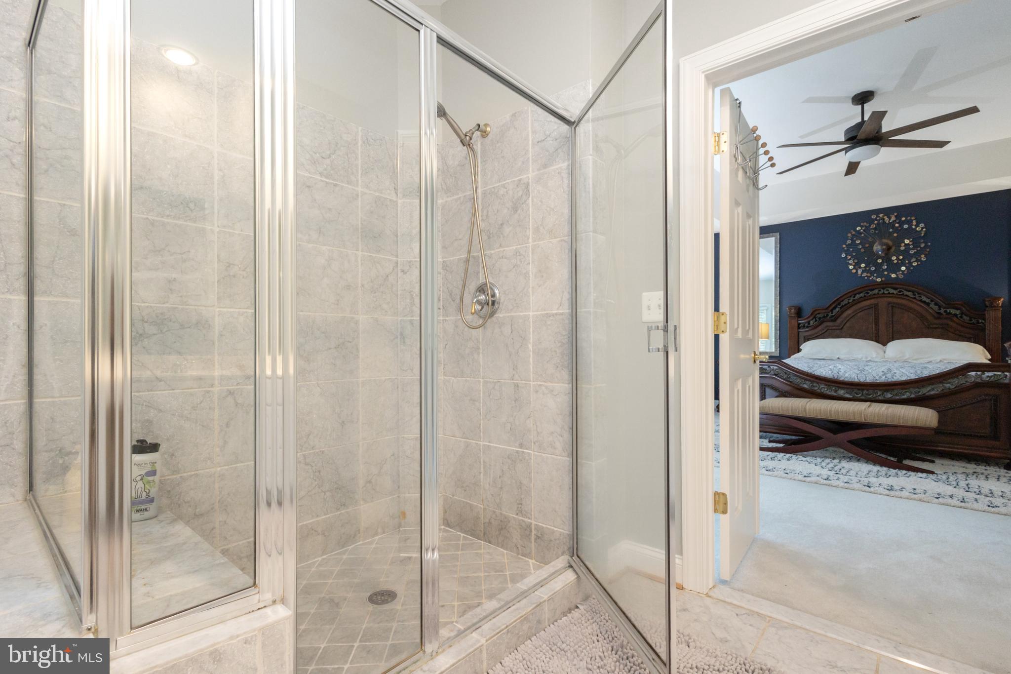 FOREST HILLS OF FAIRFAX - Residential Lease