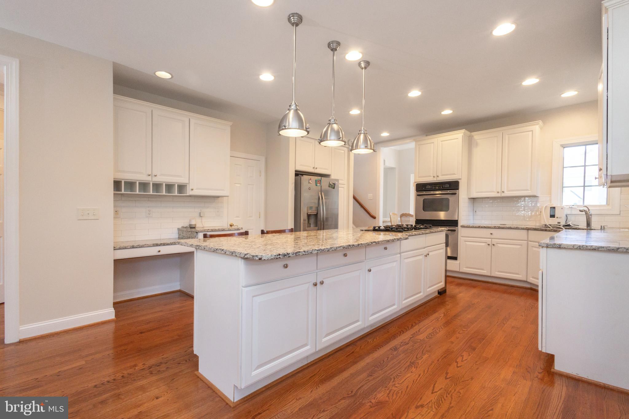 FOREST HILLS OF FAIRFAX - Residential Lease