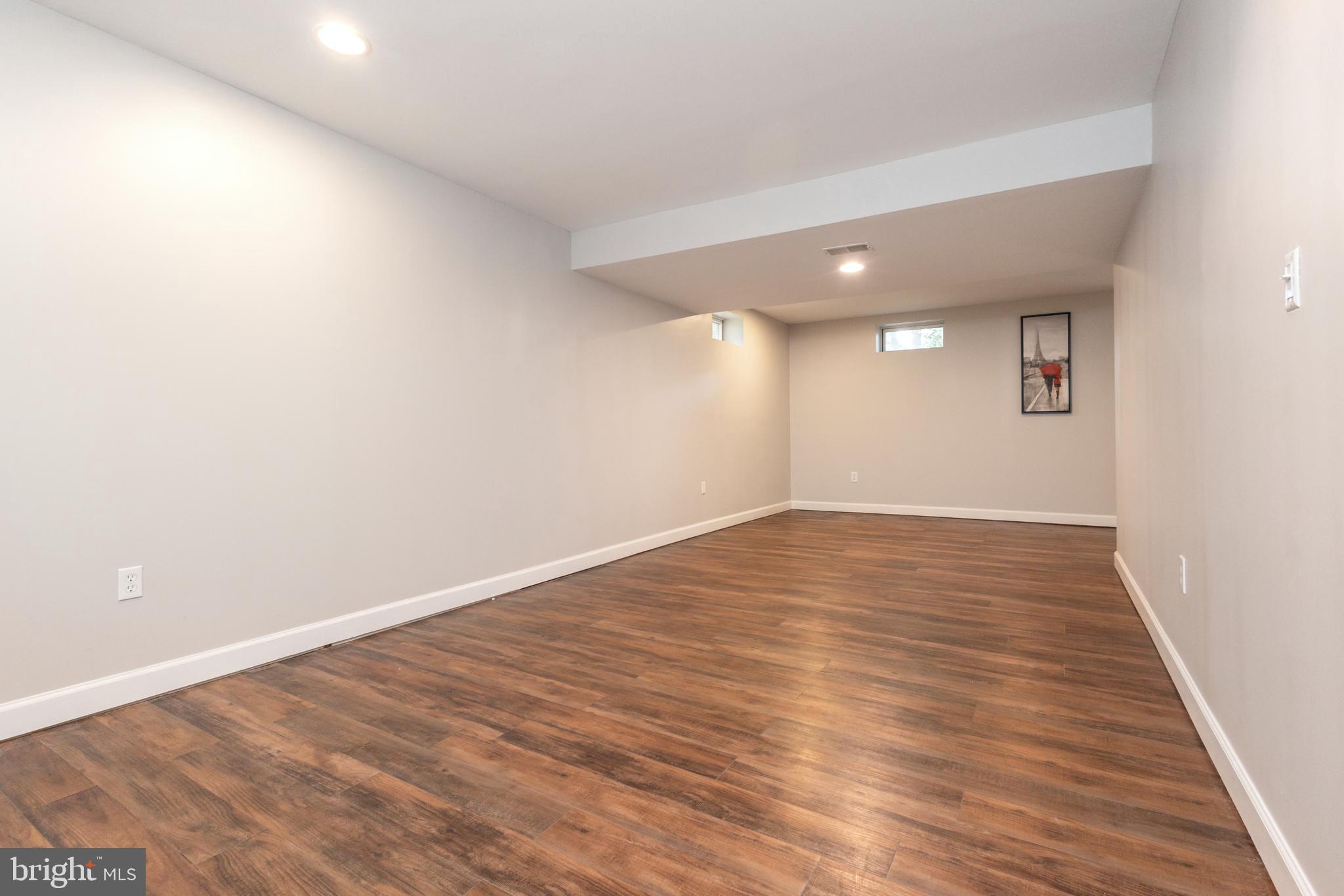 FOREST HILLS OF FAIRFAX - Residential Lease