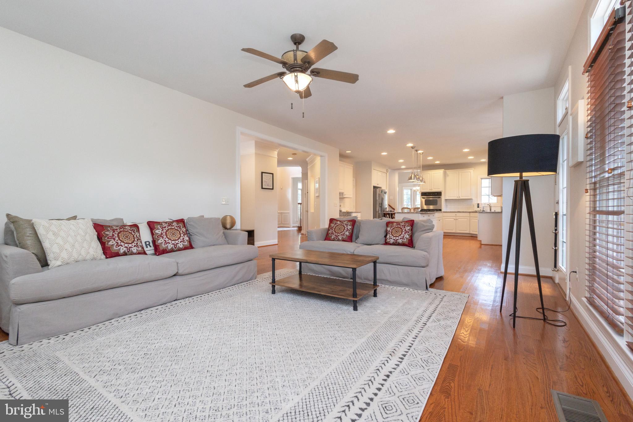 FOREST HILLS OF FAIRFAX - Residential Lease