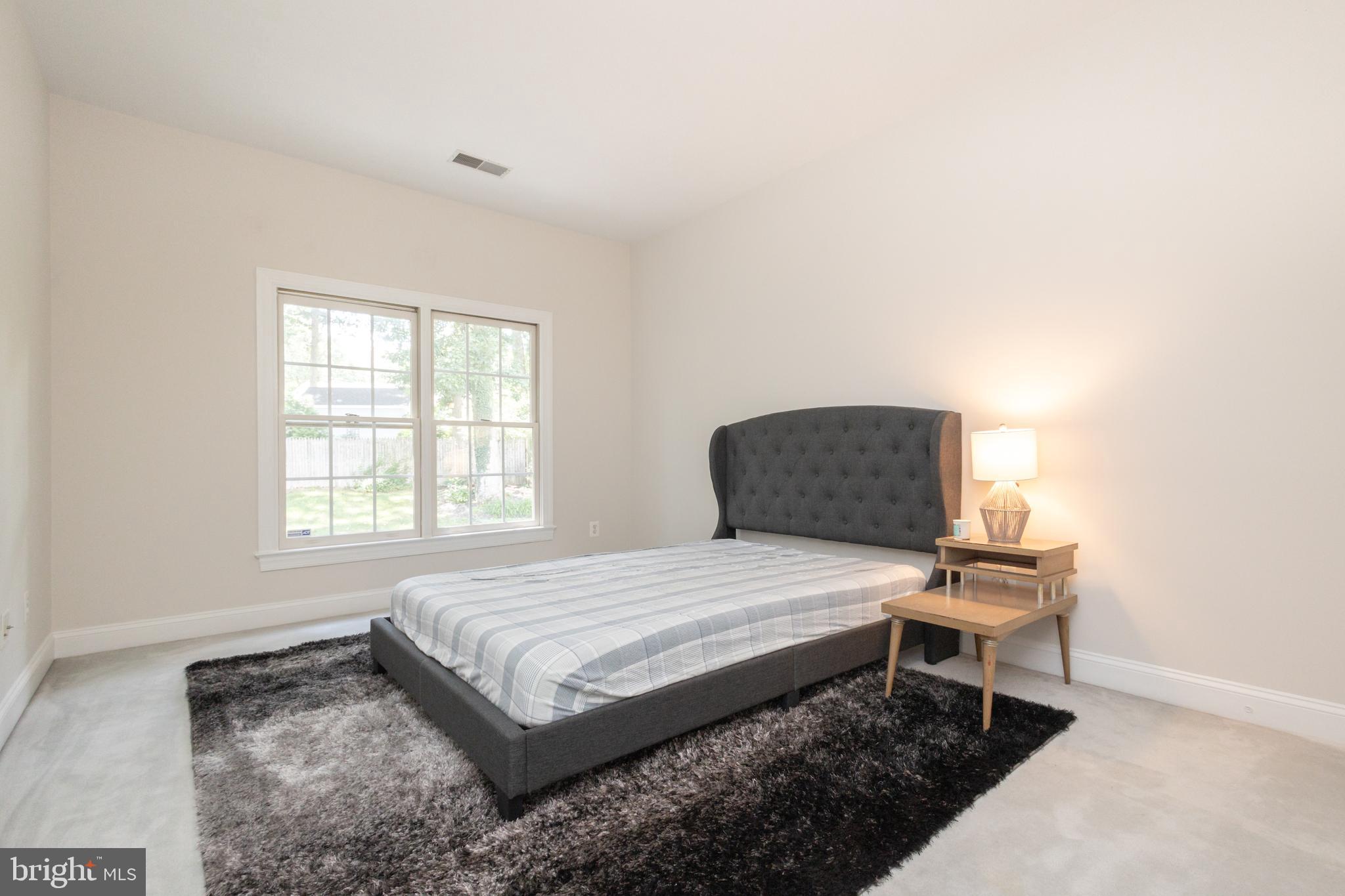 FOREST HILLS OF FAIRFAX - Residential Lease