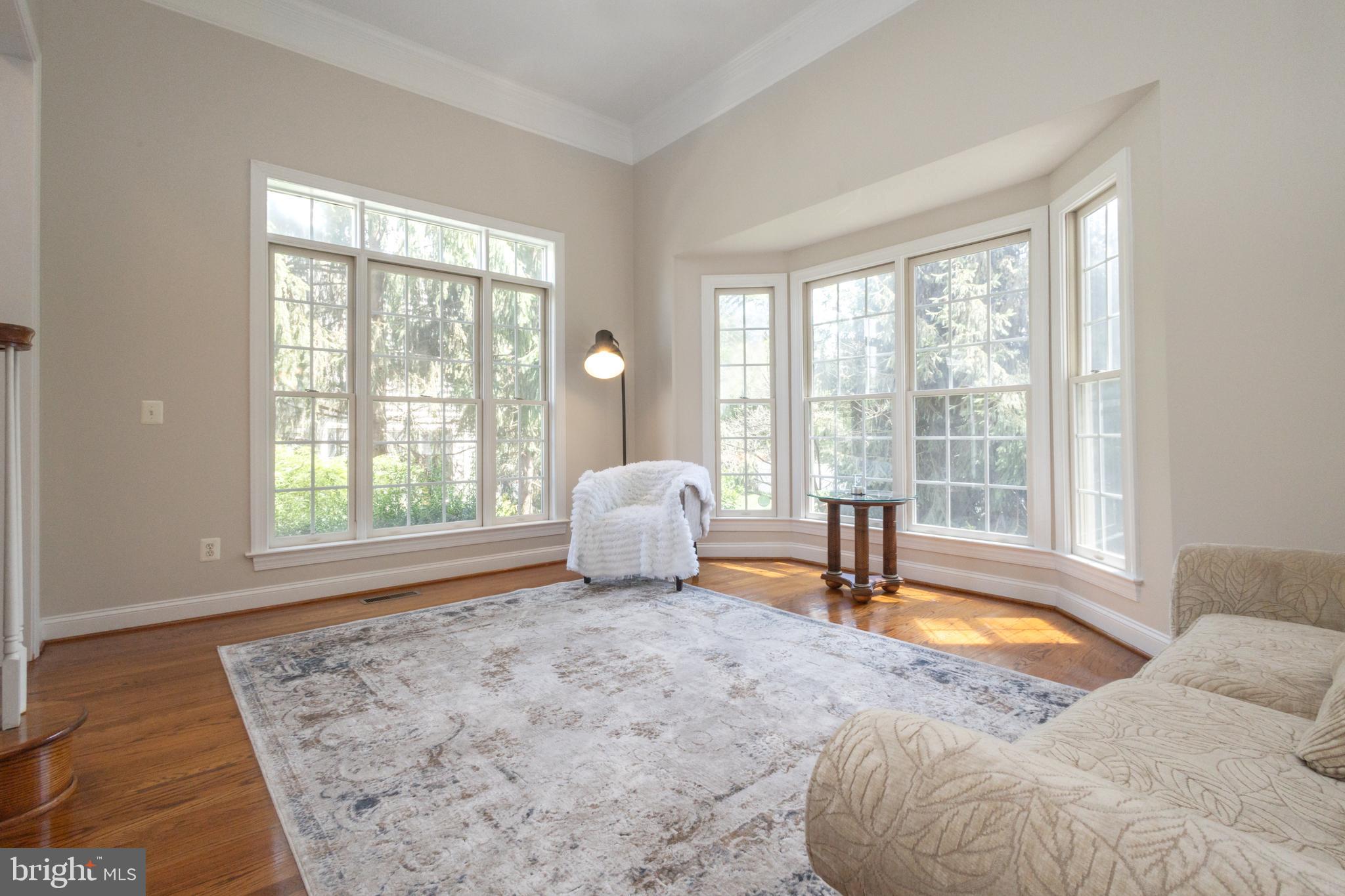 FOREST HILLS OF FAIRFAX - Residential Lease