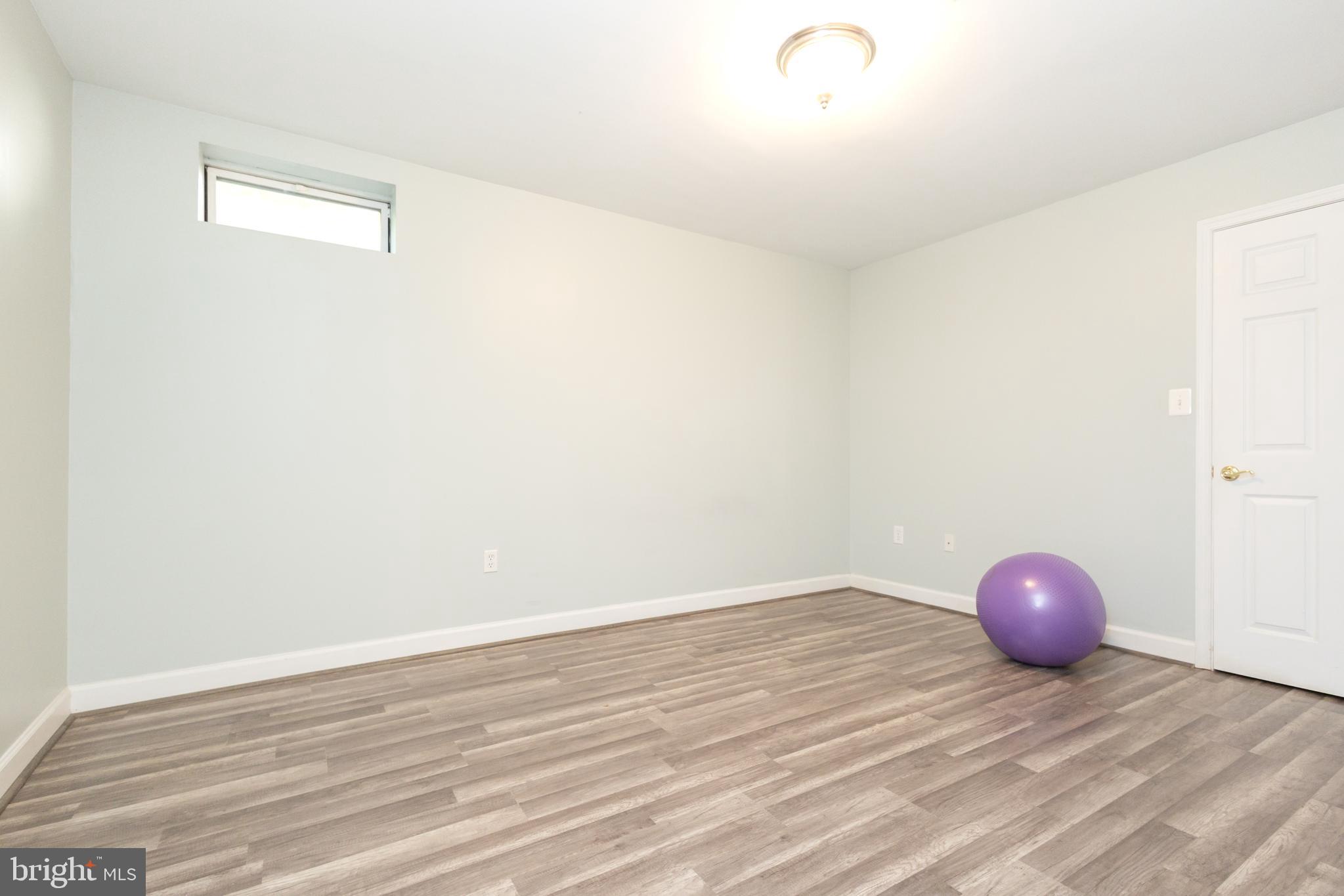 FOREST HILLS OF FAIRFAX - Residential Lease