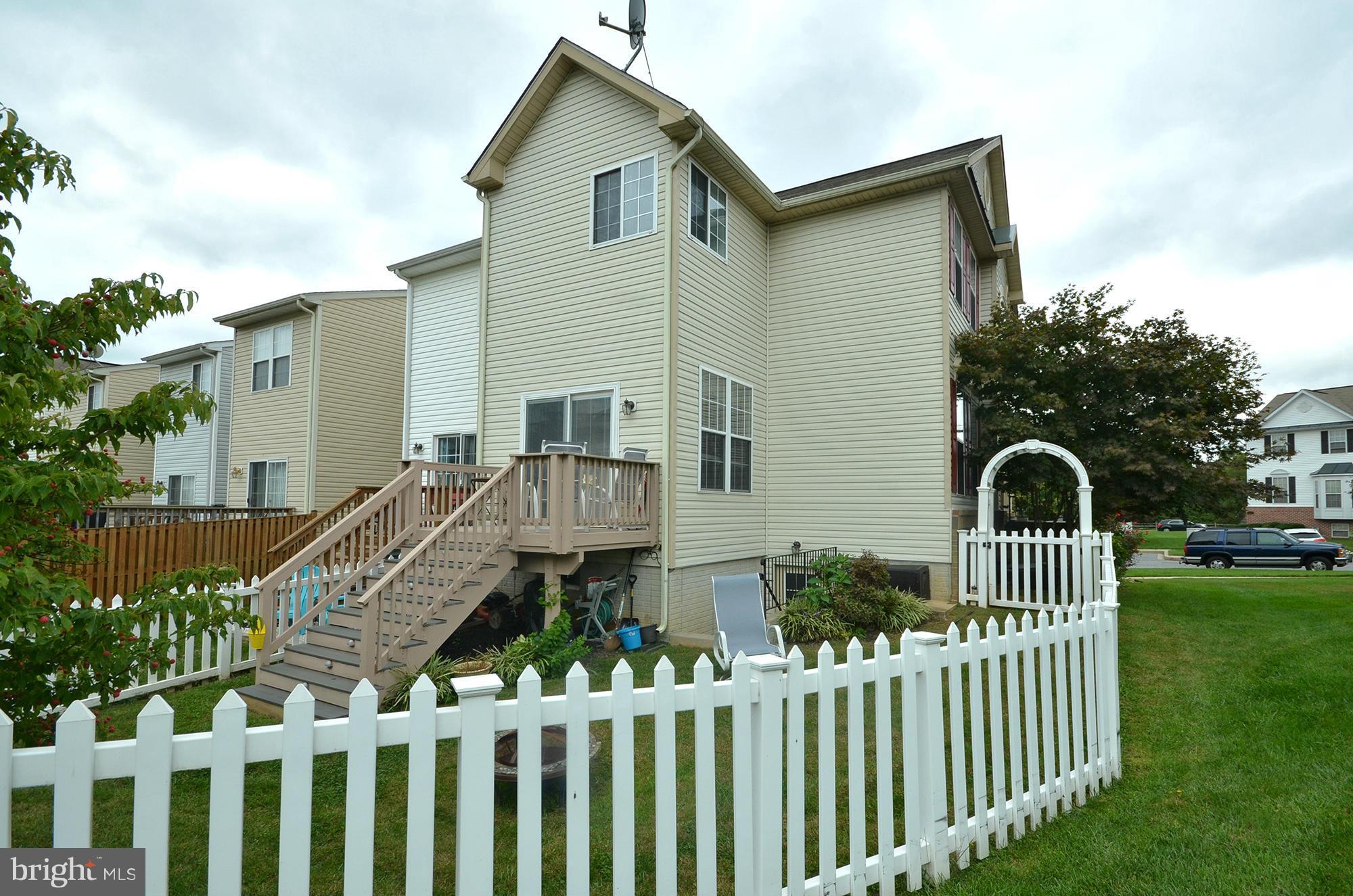 MONMOUTH MEADOWS - Residential