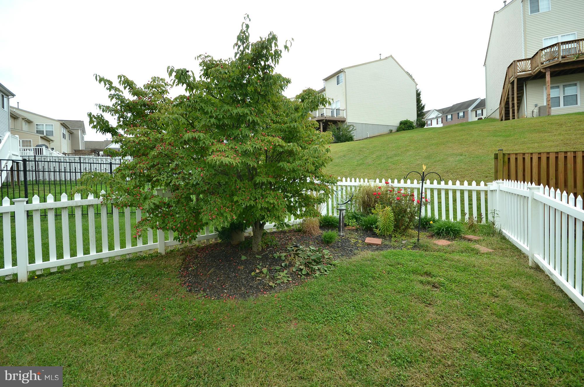 MONMOUTH MEADOWS - Residential