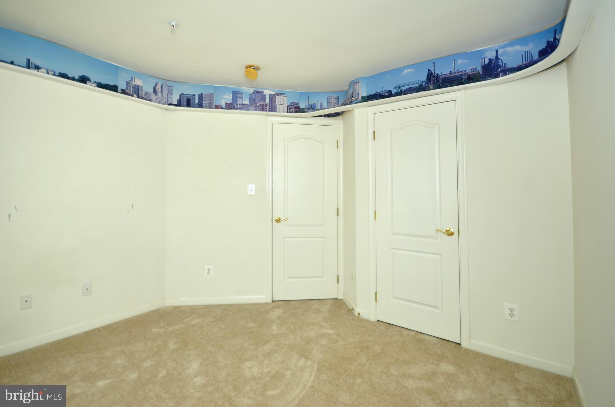 MONMOUTH MEADOWS - Residential