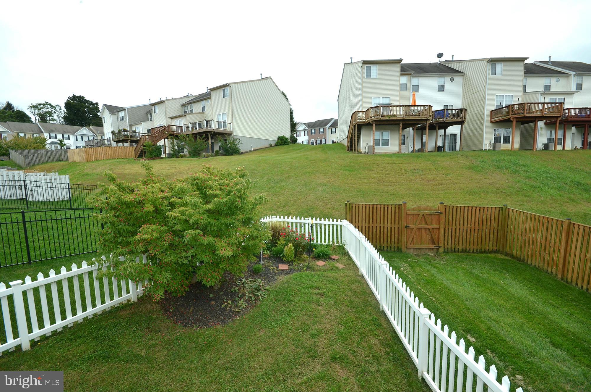 MONMOUTH MEADOWS - Residential