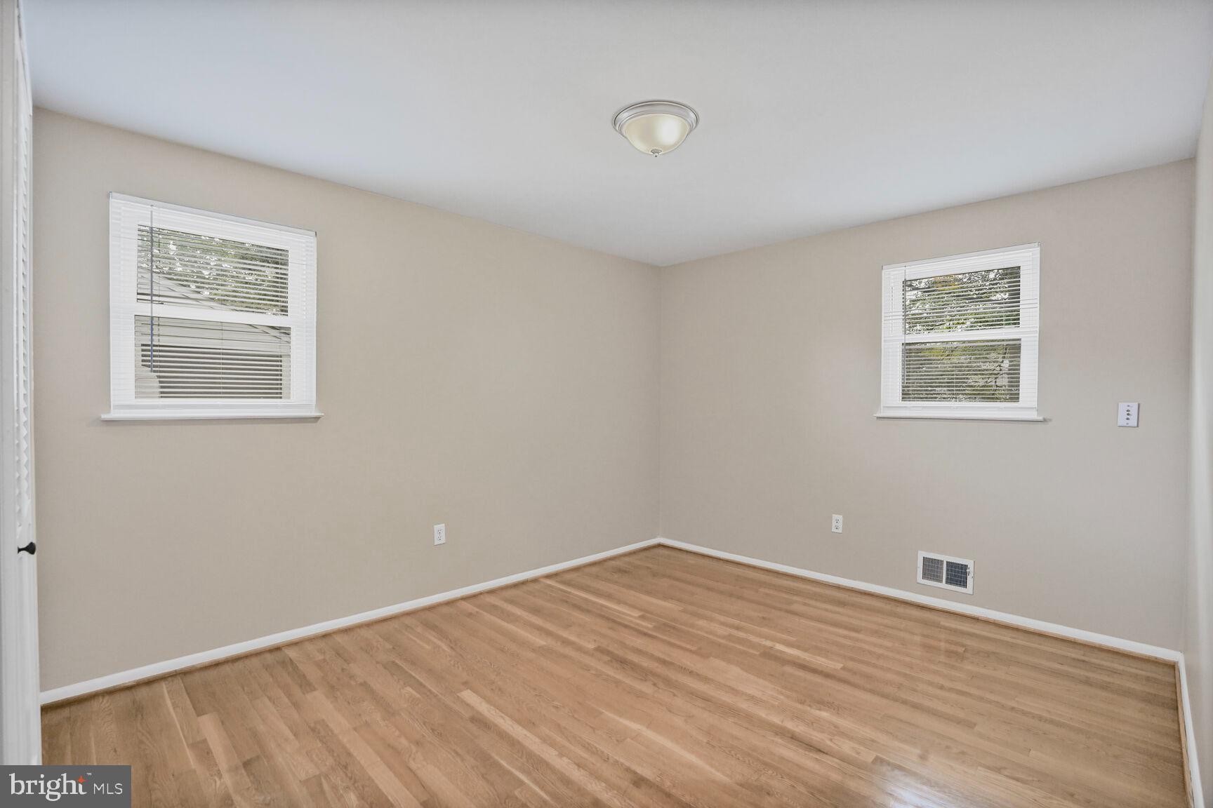 POTOMAC VALLEY - Residential