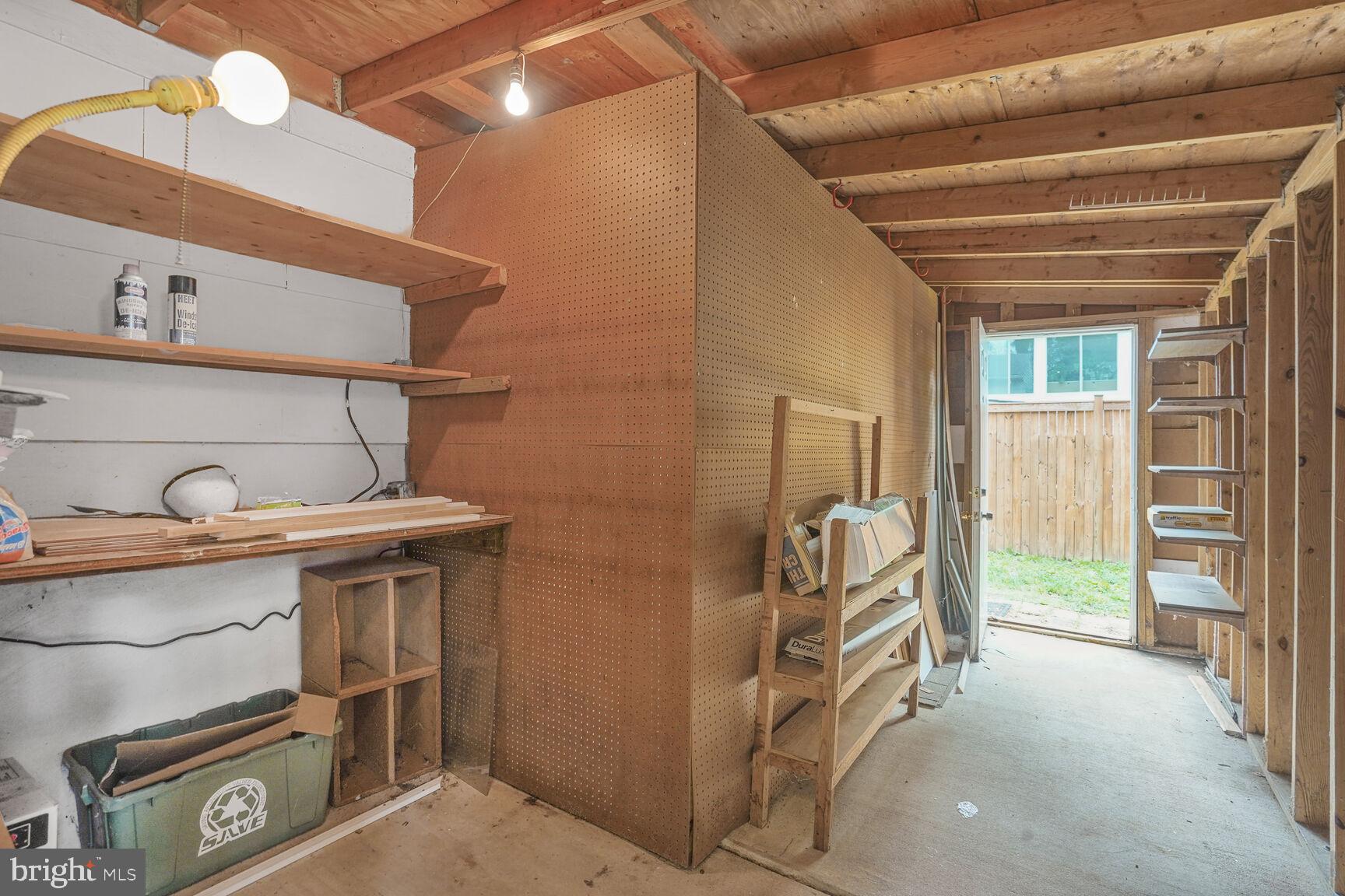 POTOMAC VALLEY - Residential