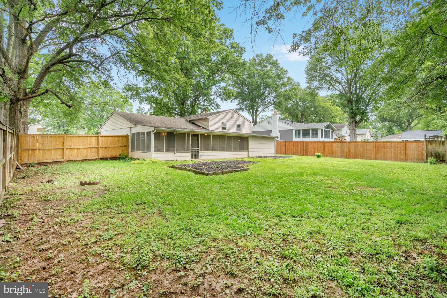 POTOMAC VALLEY - Residential