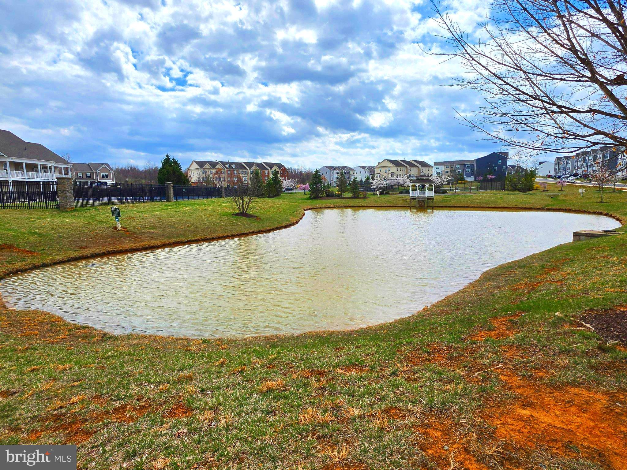 MARTINSBURG STATION - Residential