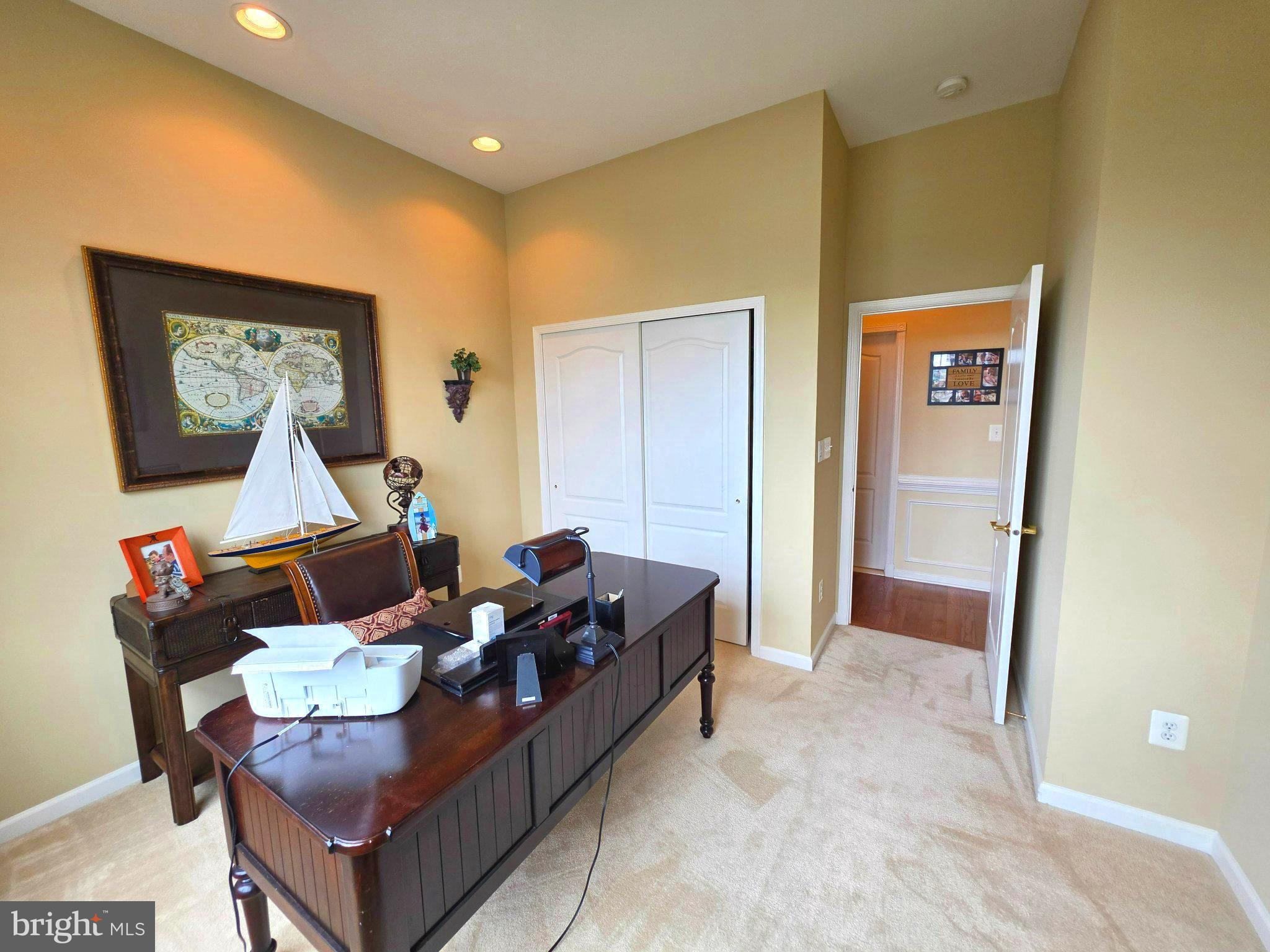 MARTINSBURG STATION - Residential