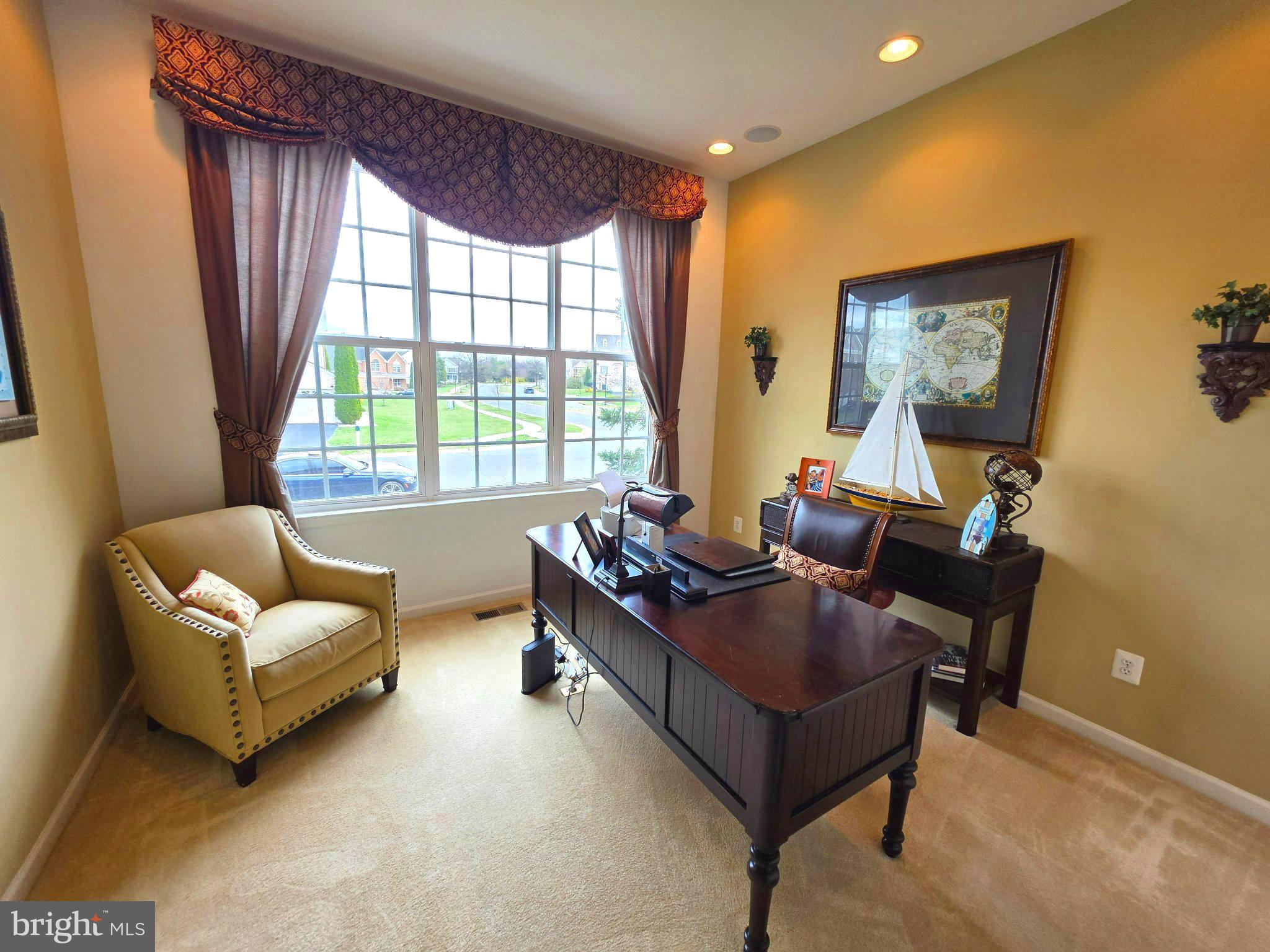 MARTINSBURG STATION - Residential