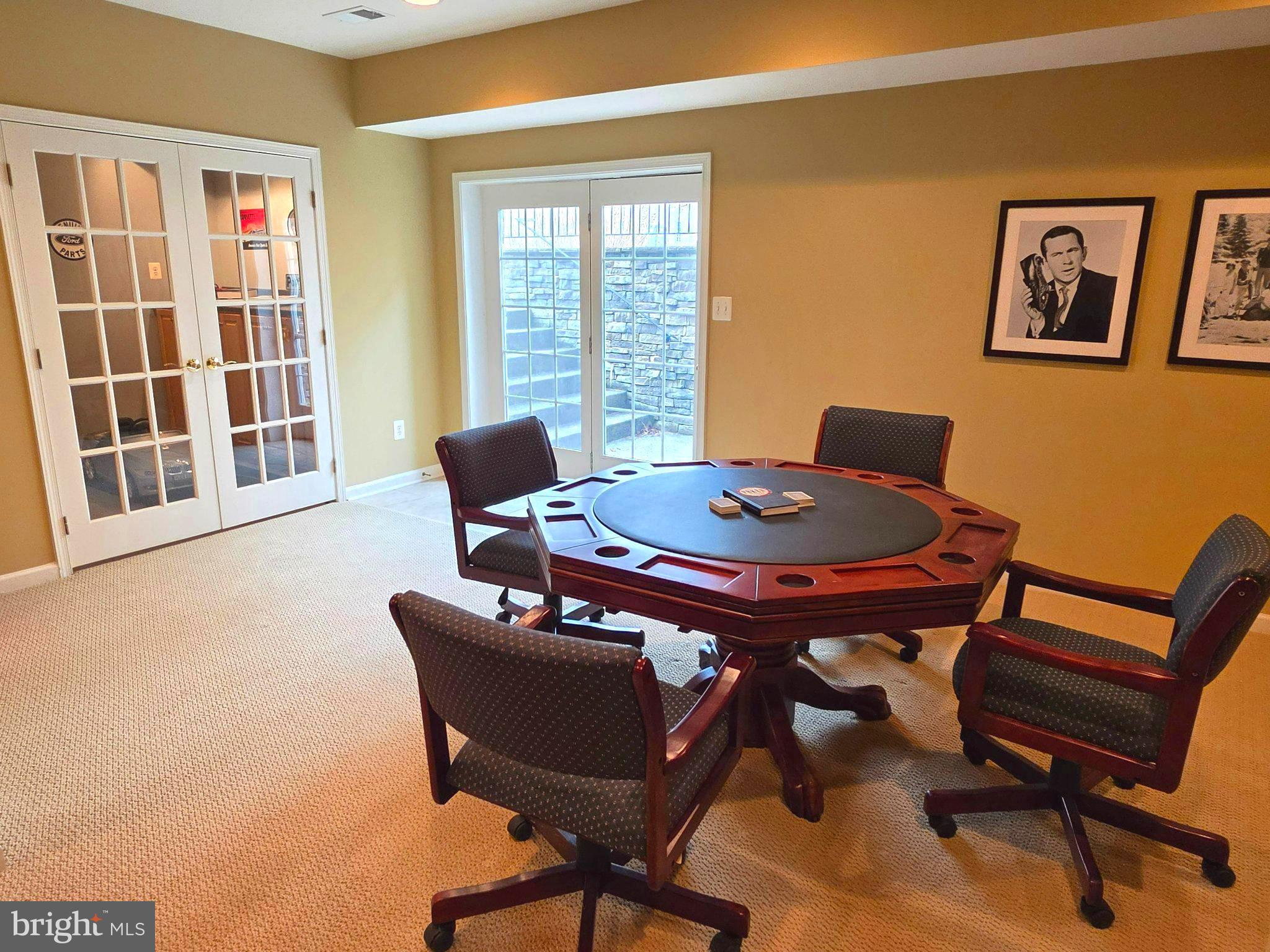 MARTINSBURG STATION - Residential