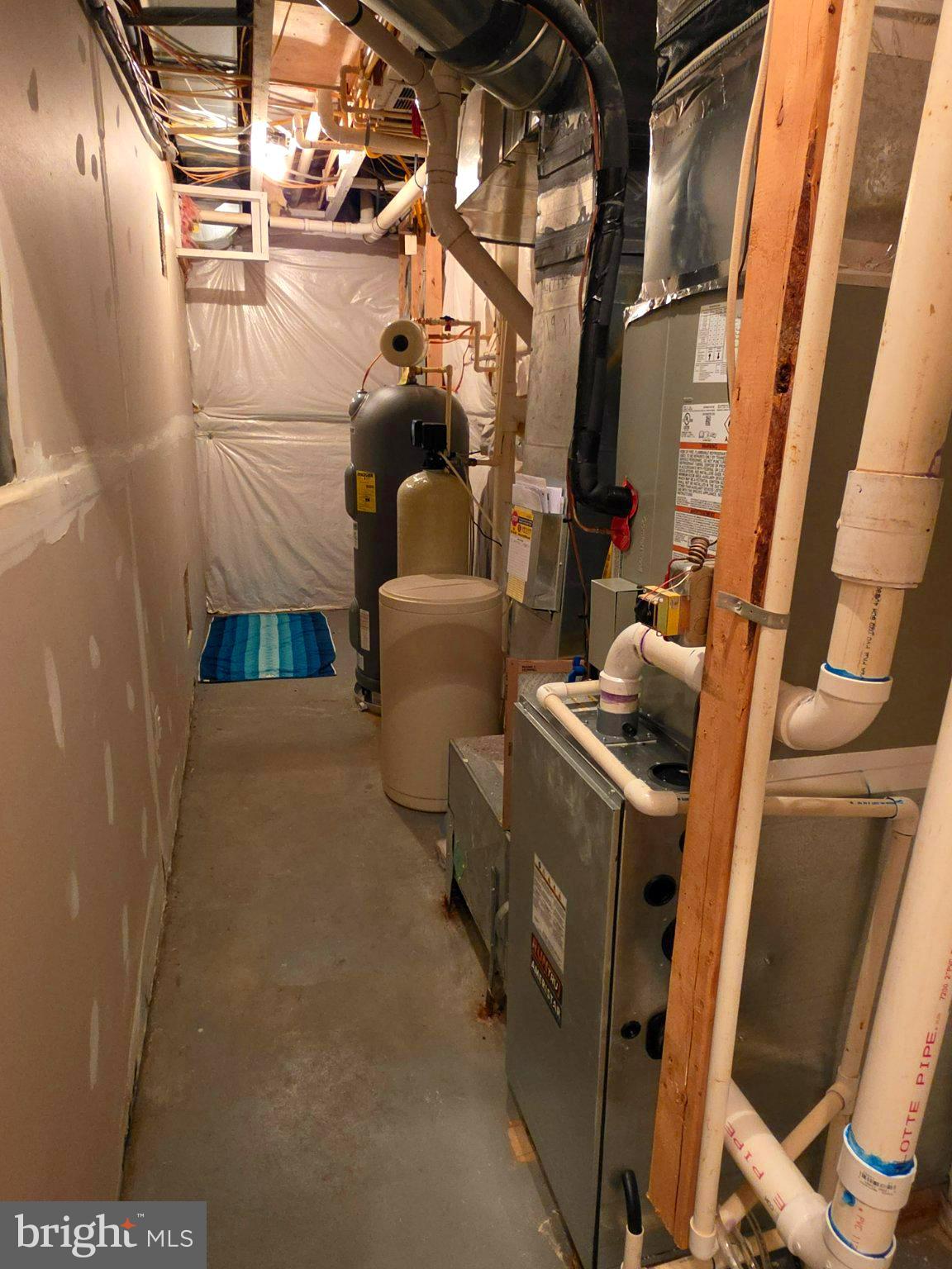 MARTINSBURG STATION - Residential