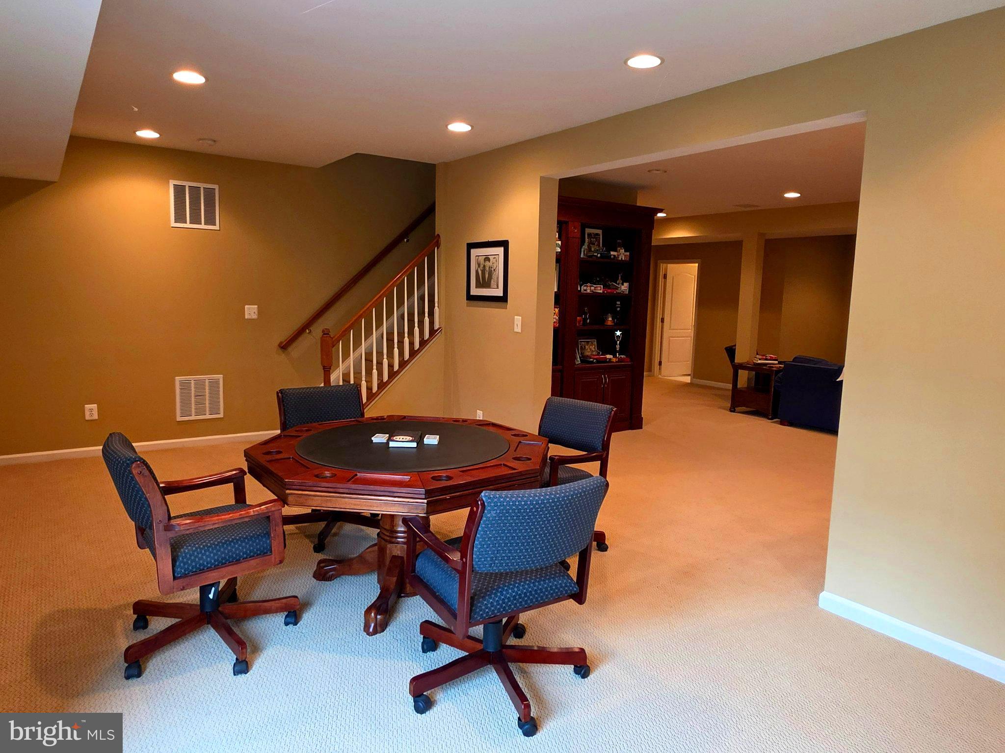 MARTINSBURG STATION - Residential