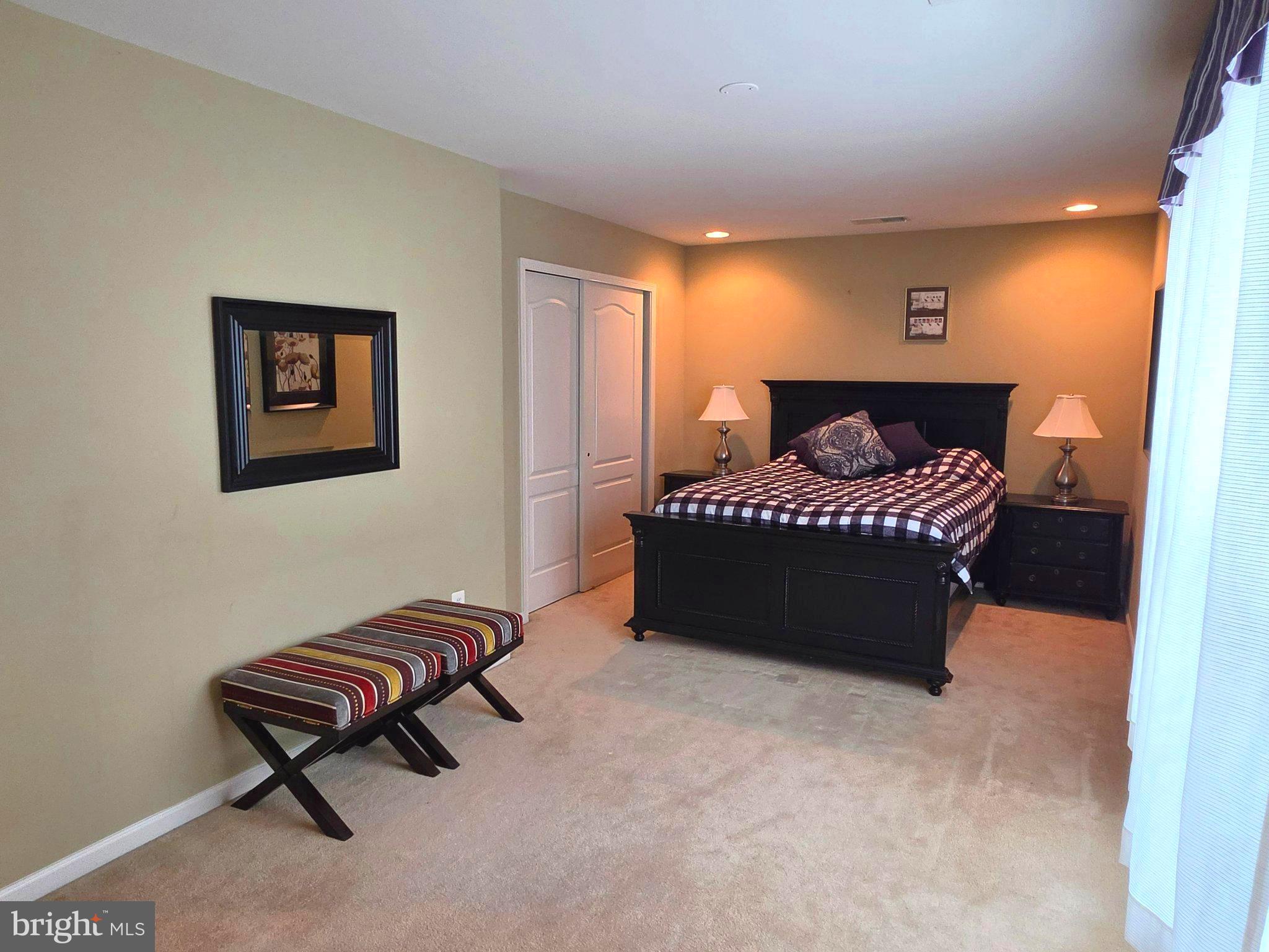 MARTINSBURG STATION - Residential