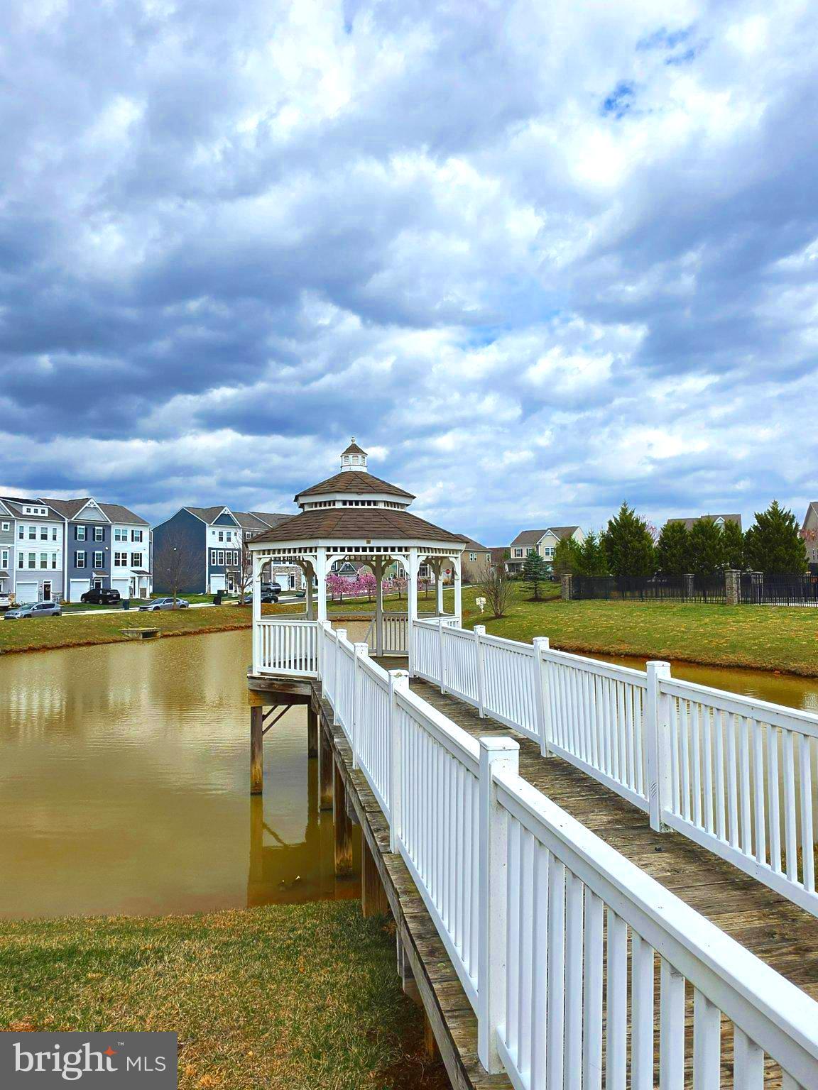 MARTINSBURG STATION - Residential
