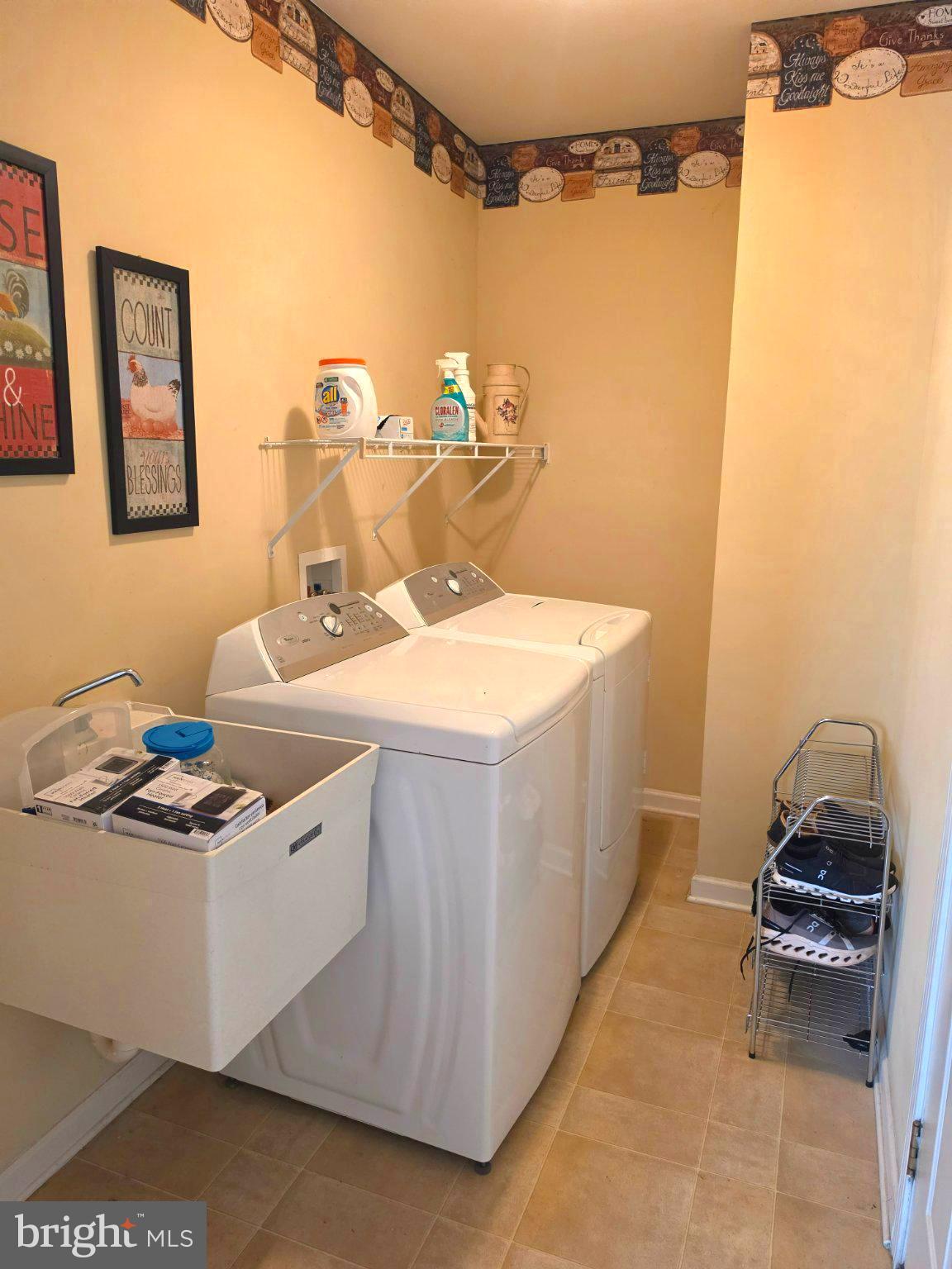 MARTINSBURG STATION - Residential