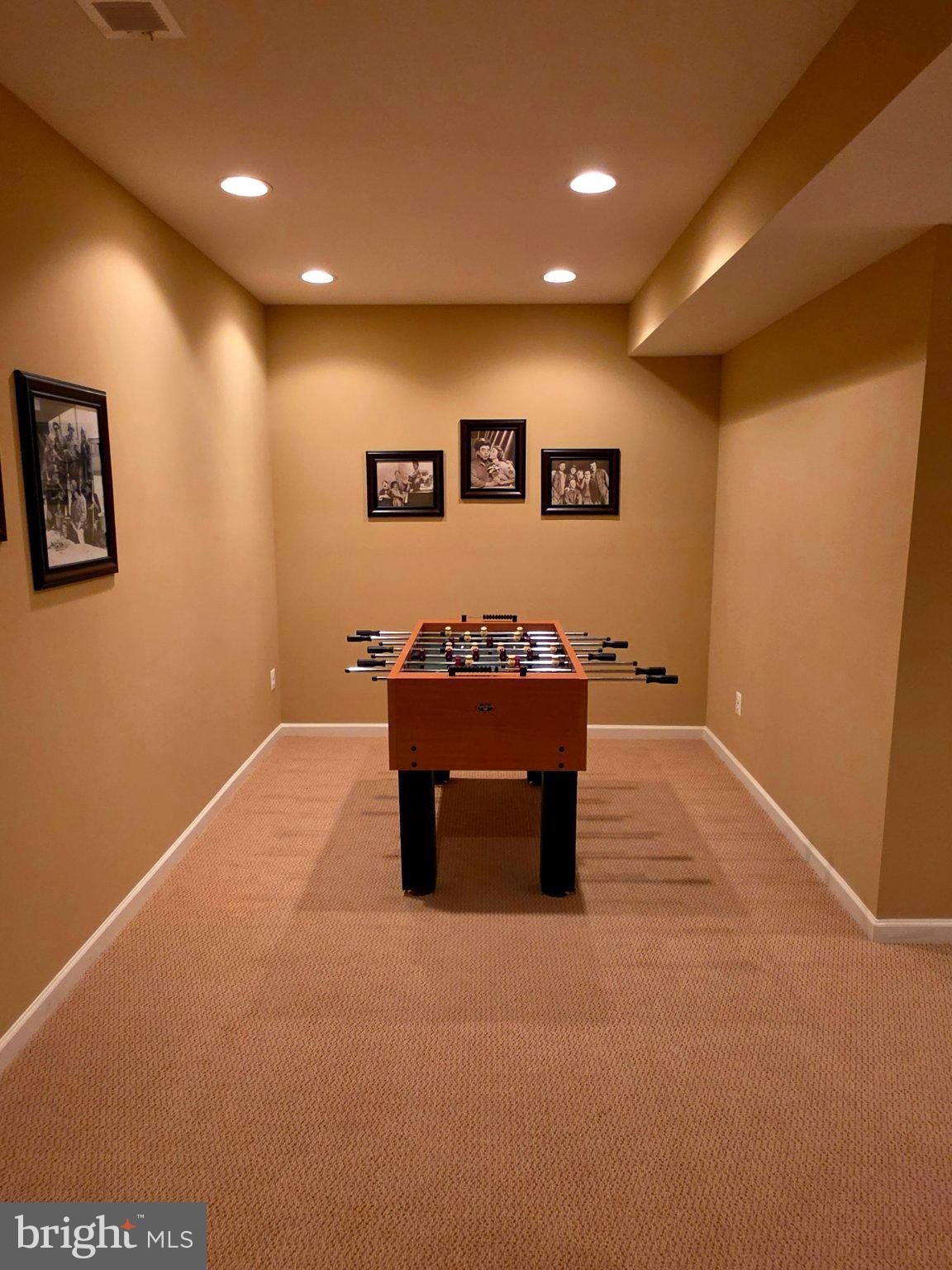 MARTINSBURG STATION - Residential