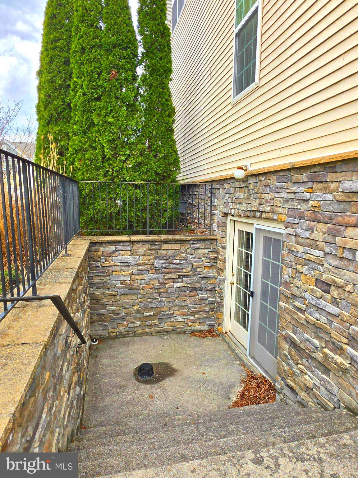 MARTINSBURG STATION - Residential