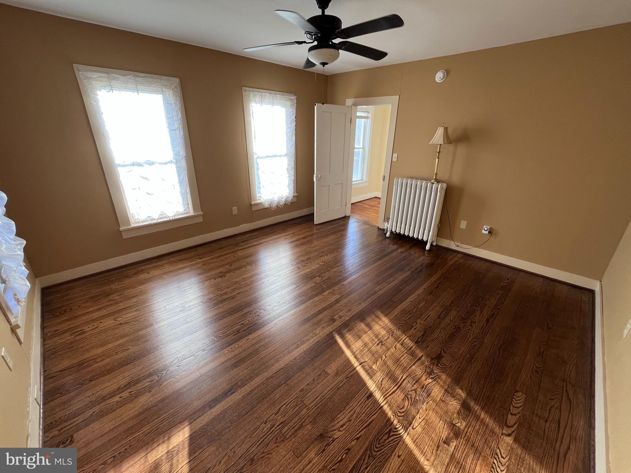 WEST SIDE - Residential