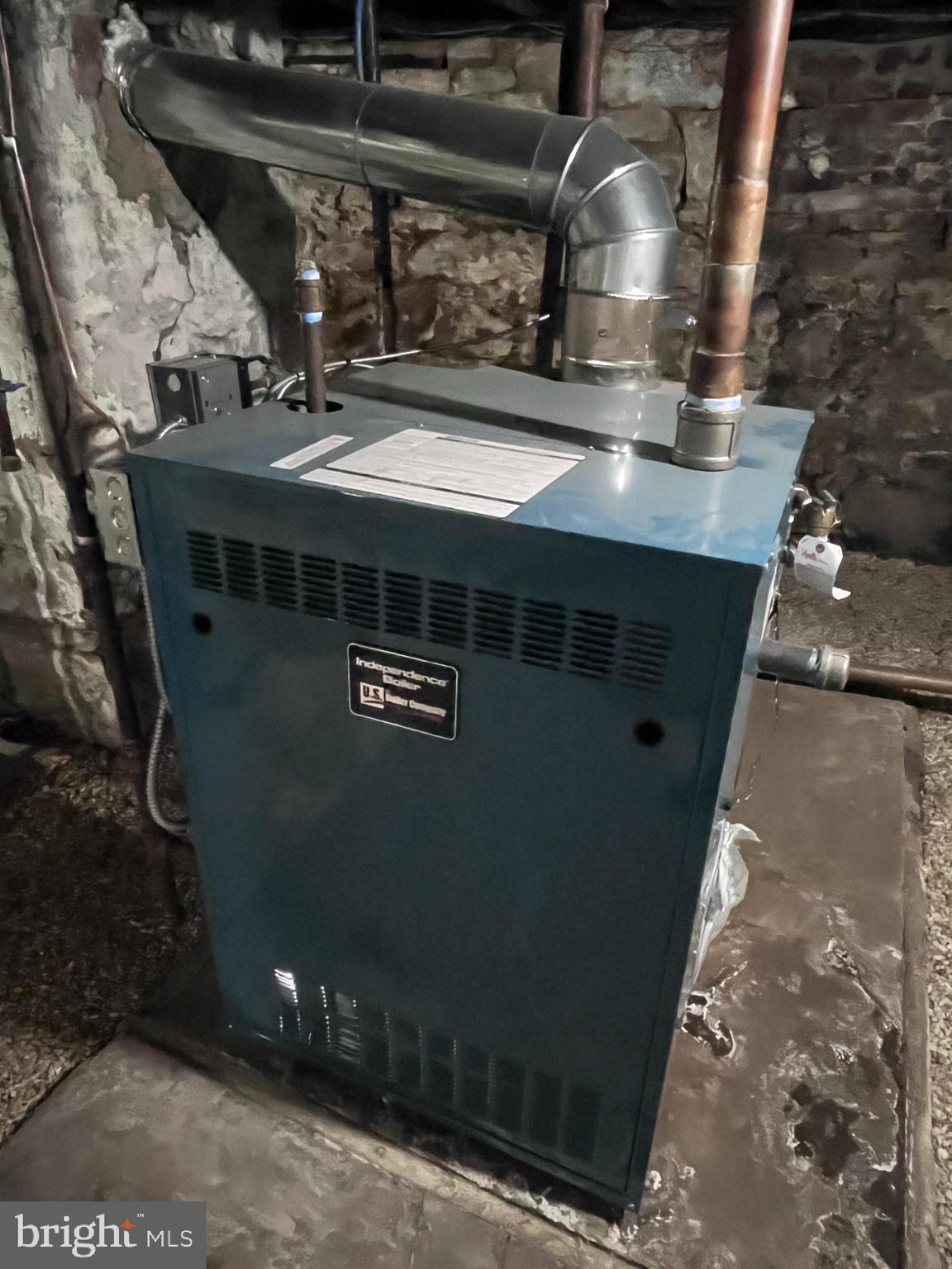 WEST SIDE - Residential