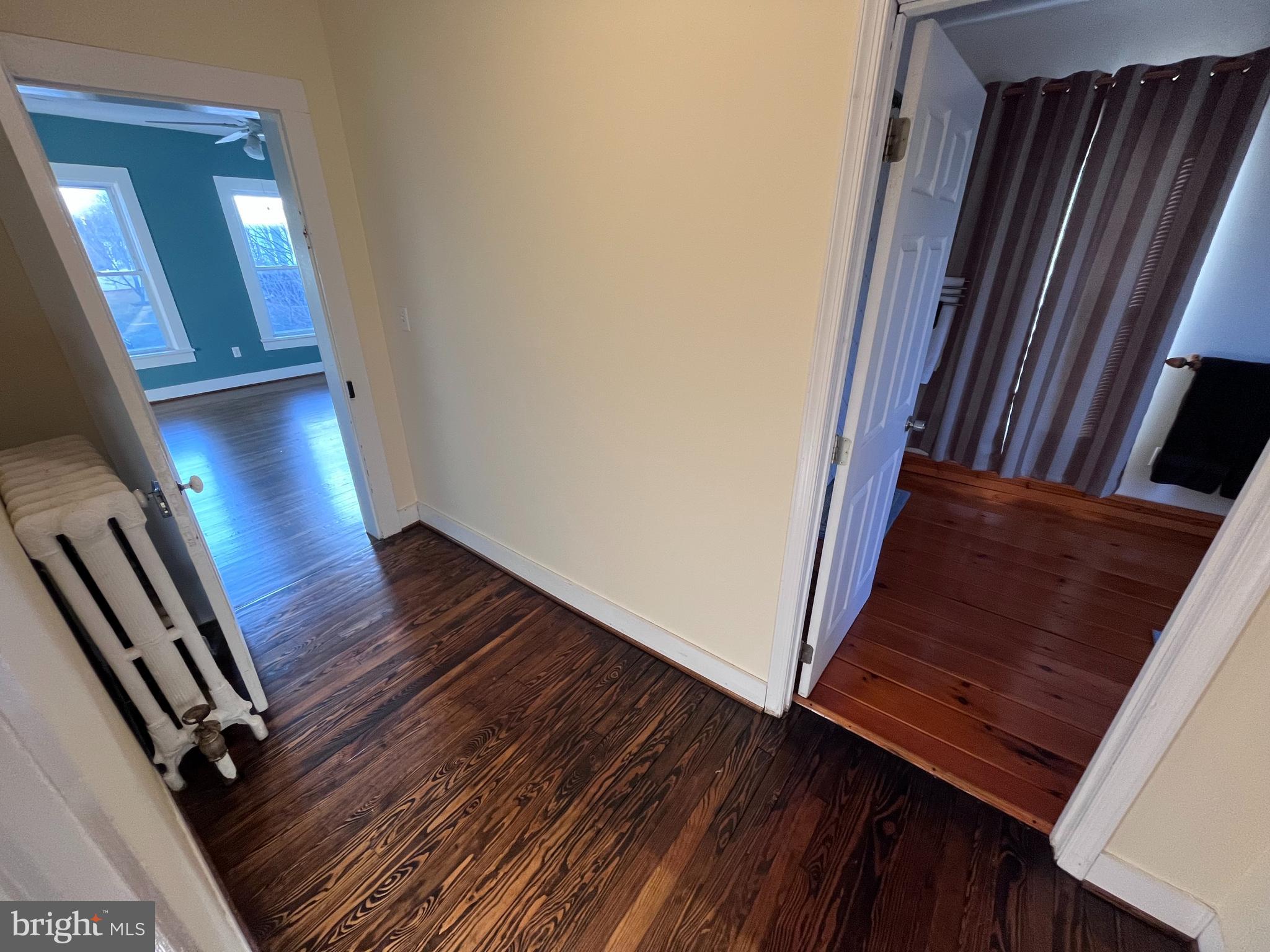 WEST SIDE - Residential