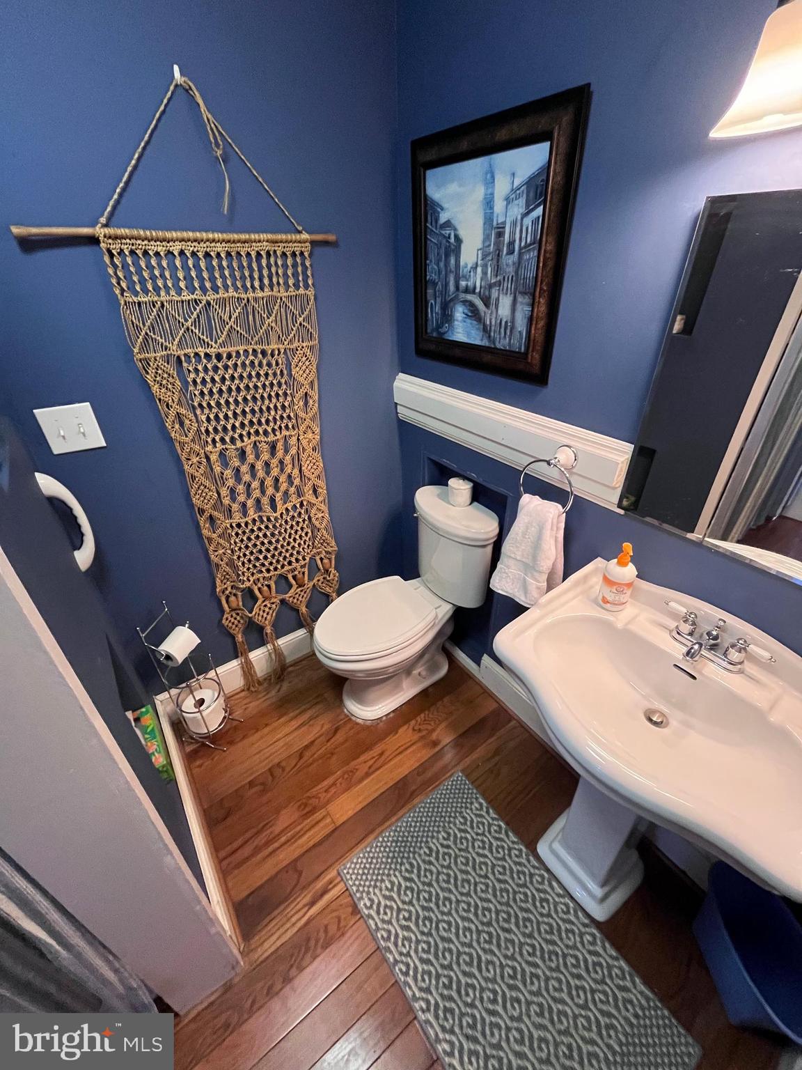 WEST SIDE - Residential