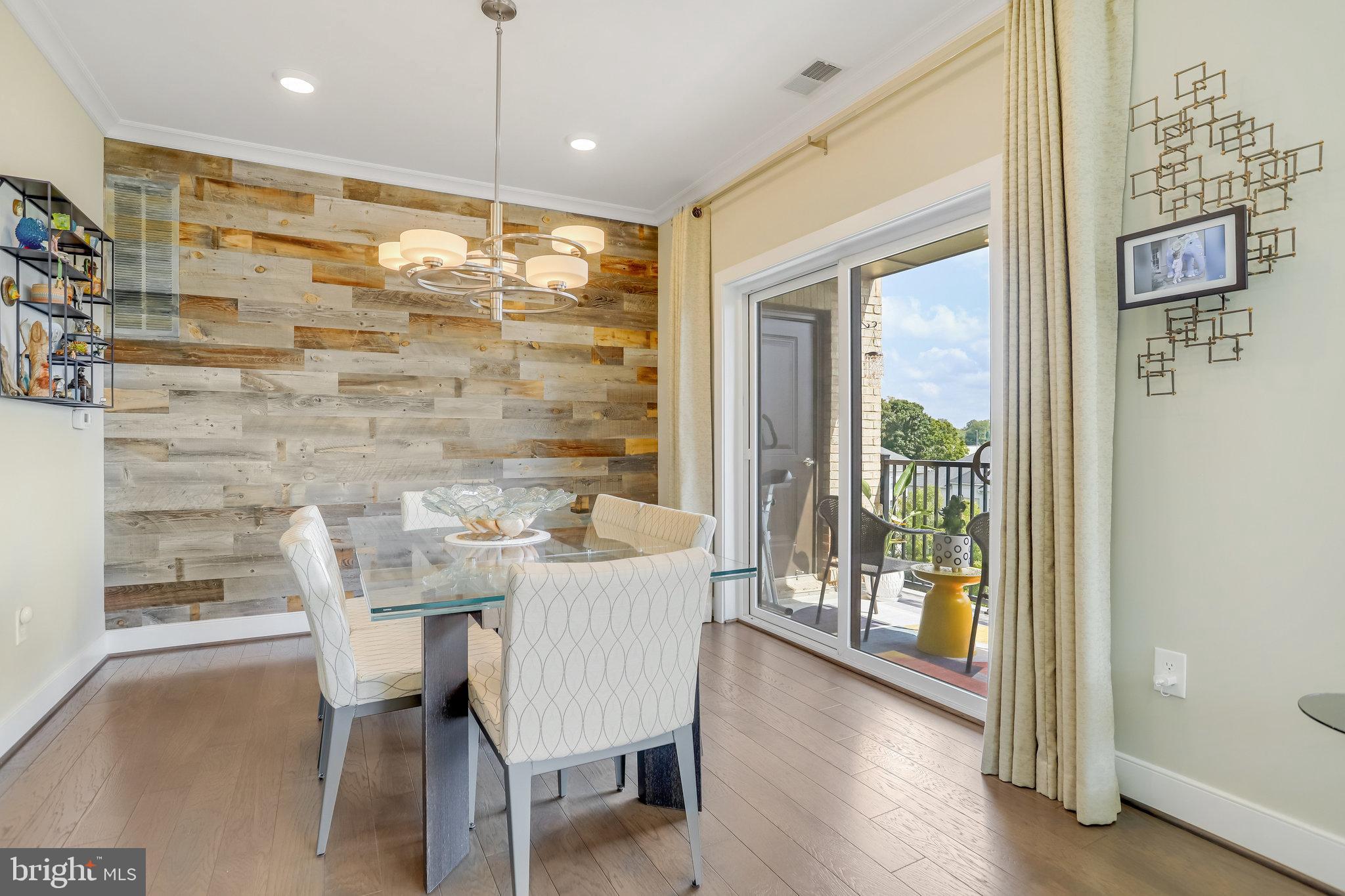 FLATS AT METROWEST - Residential