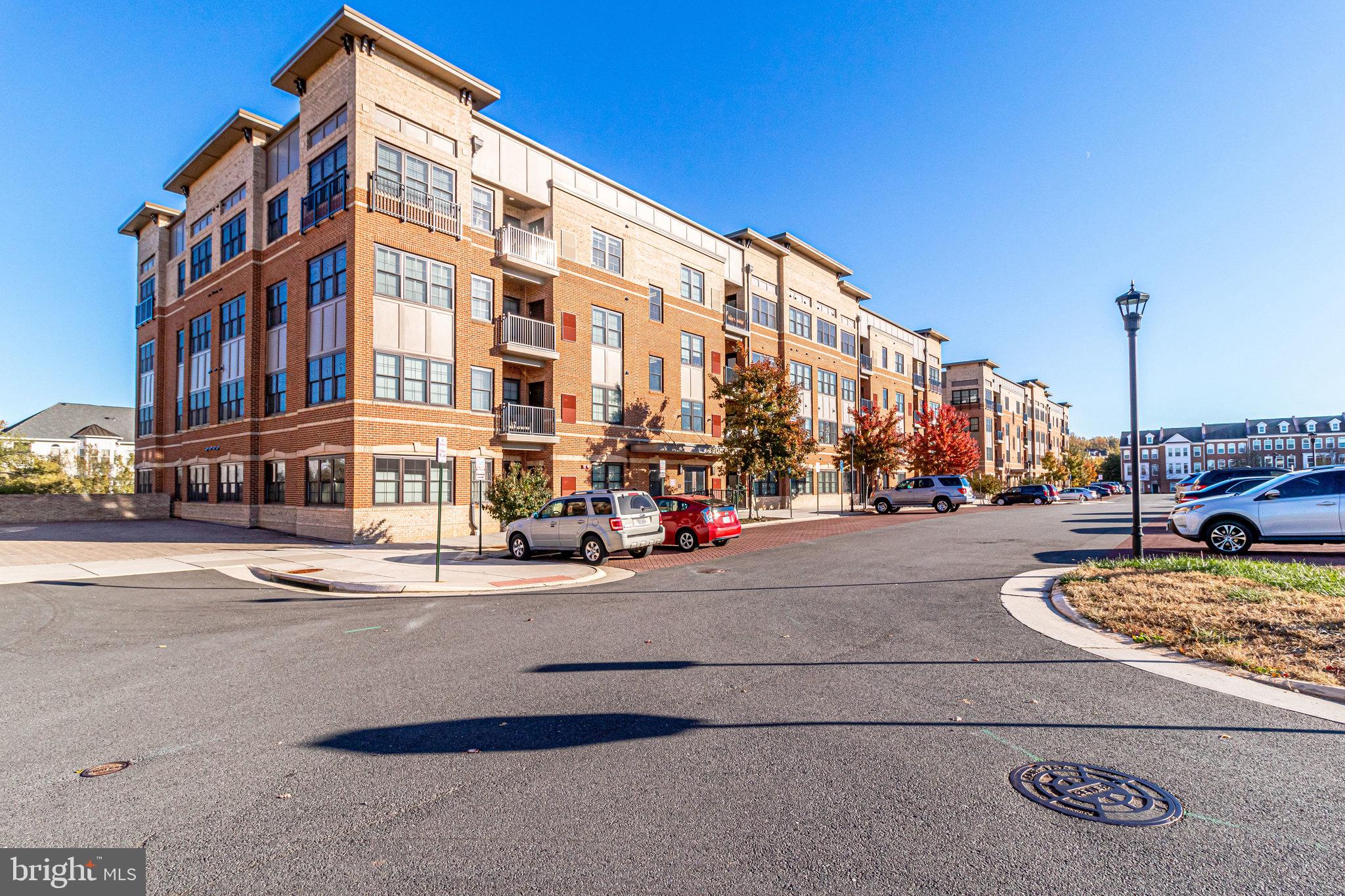 FLATS AT METROWEST - Residential