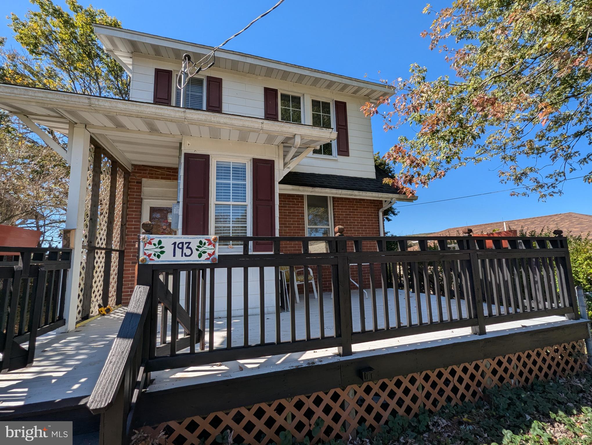 193 W MAIN STREET W