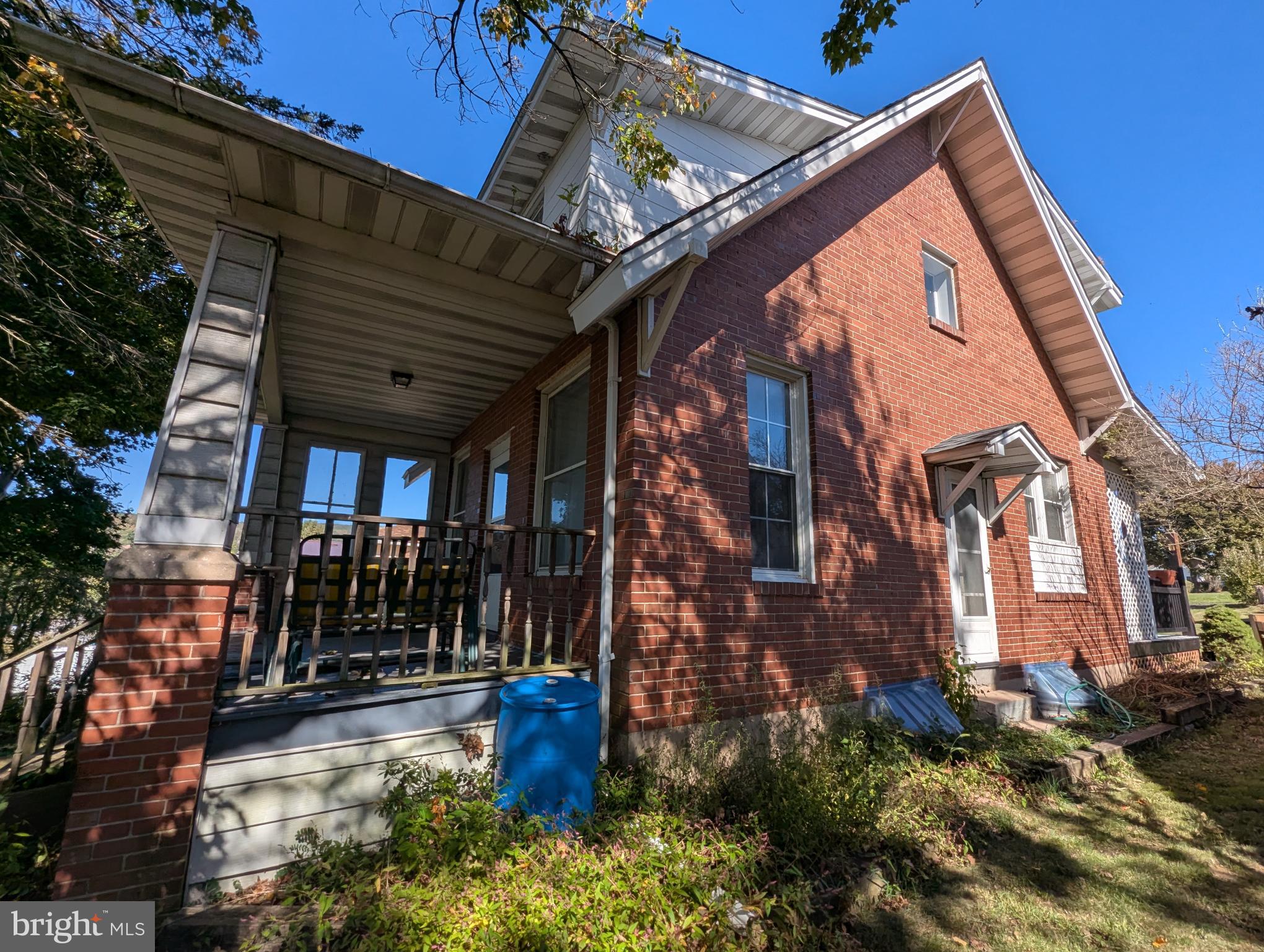 193 W MAIN STREET W