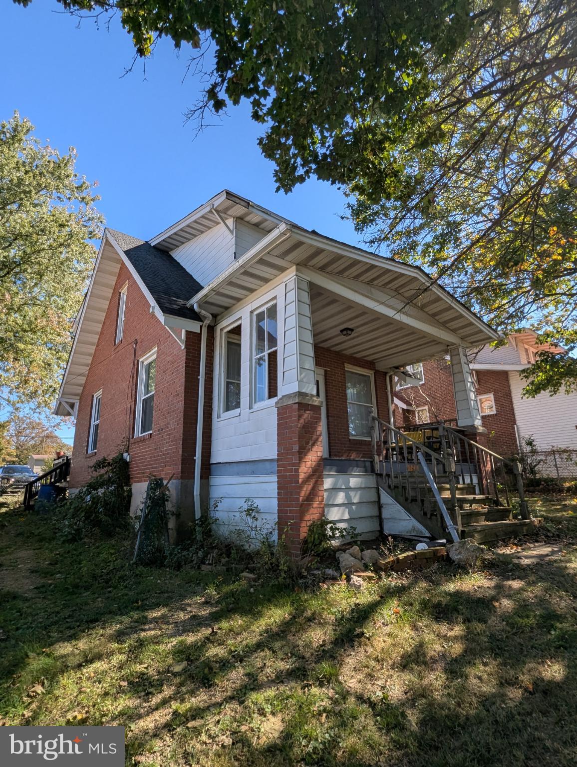 193 W MAIN STREET W