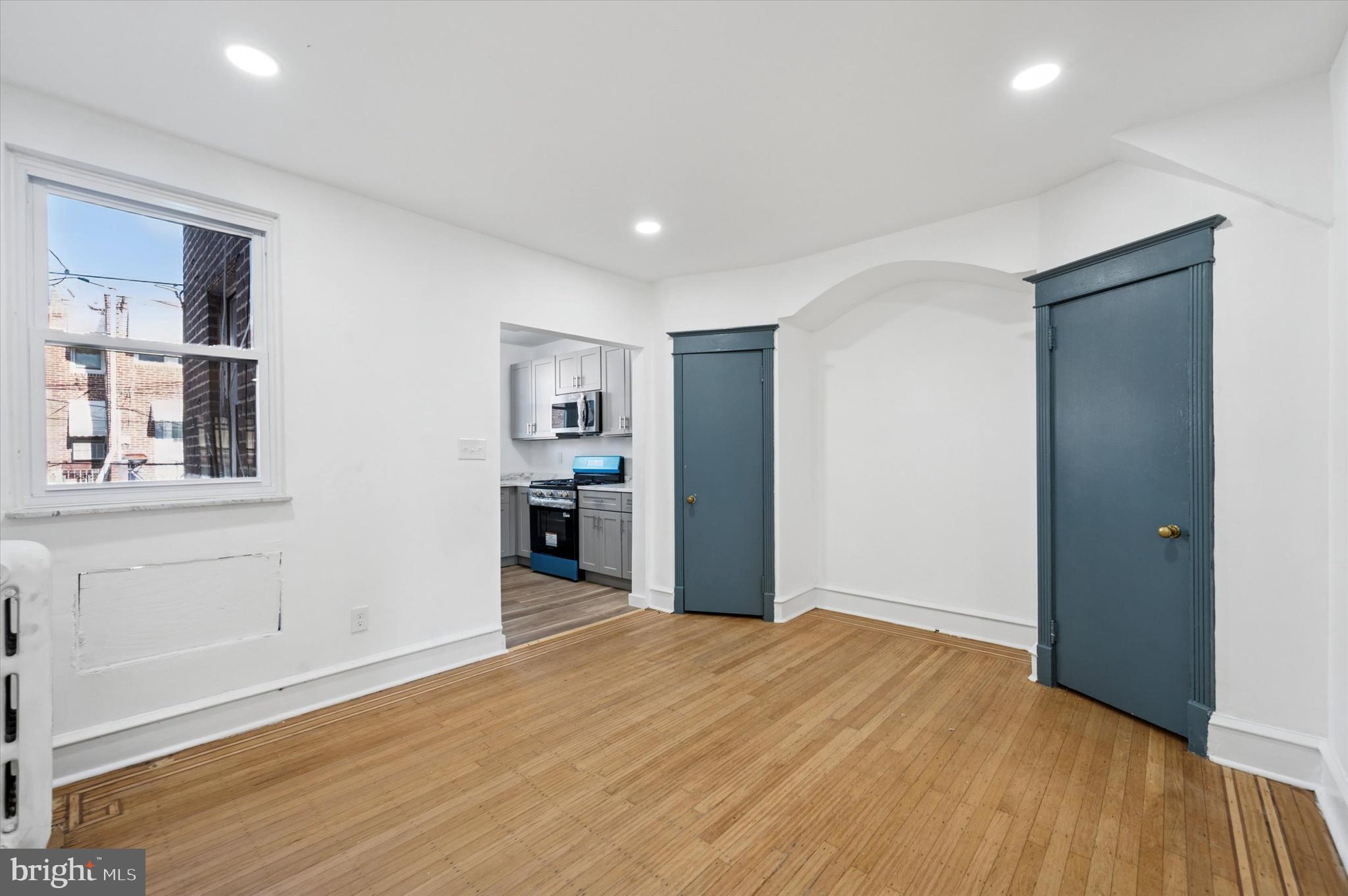 OVERBROOK - Residential