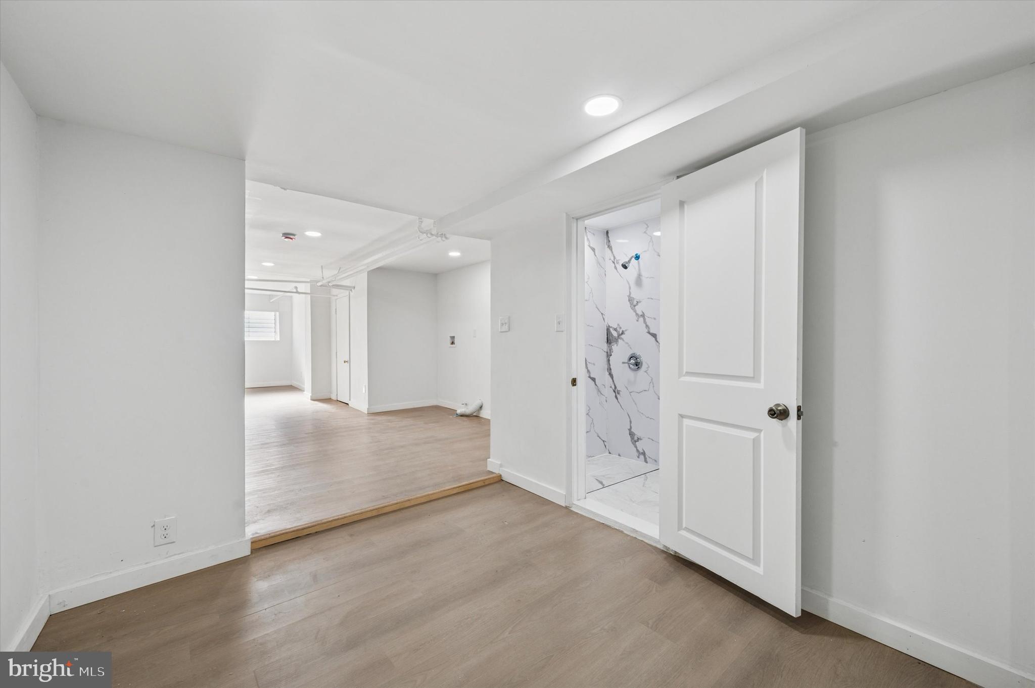 OVERBROOK - Residential