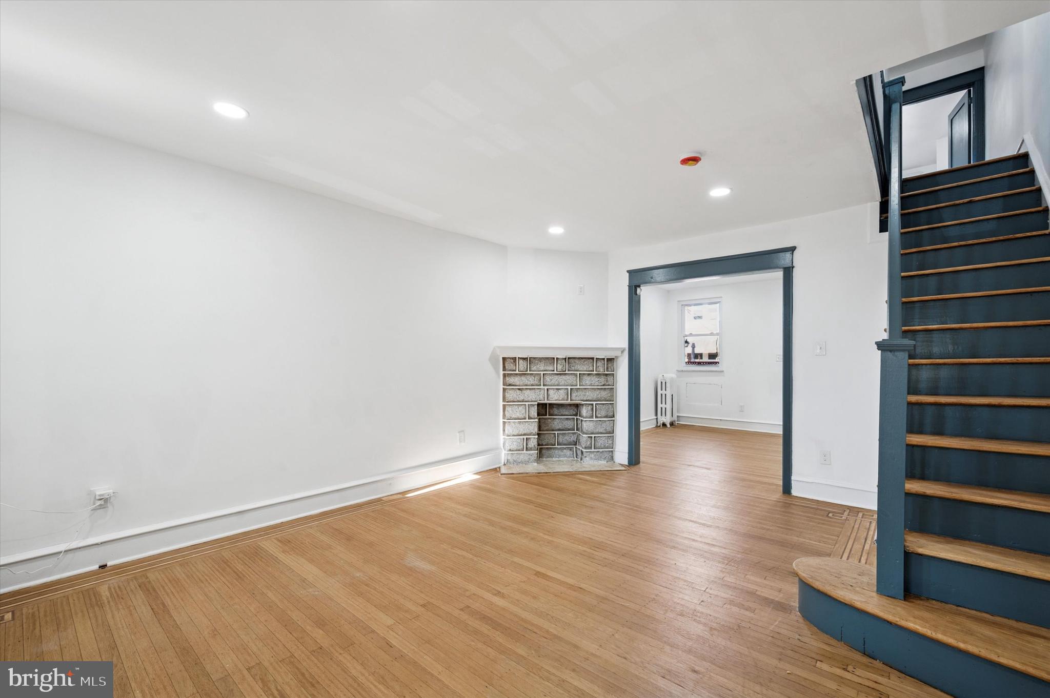 OVERBROOK - Residential