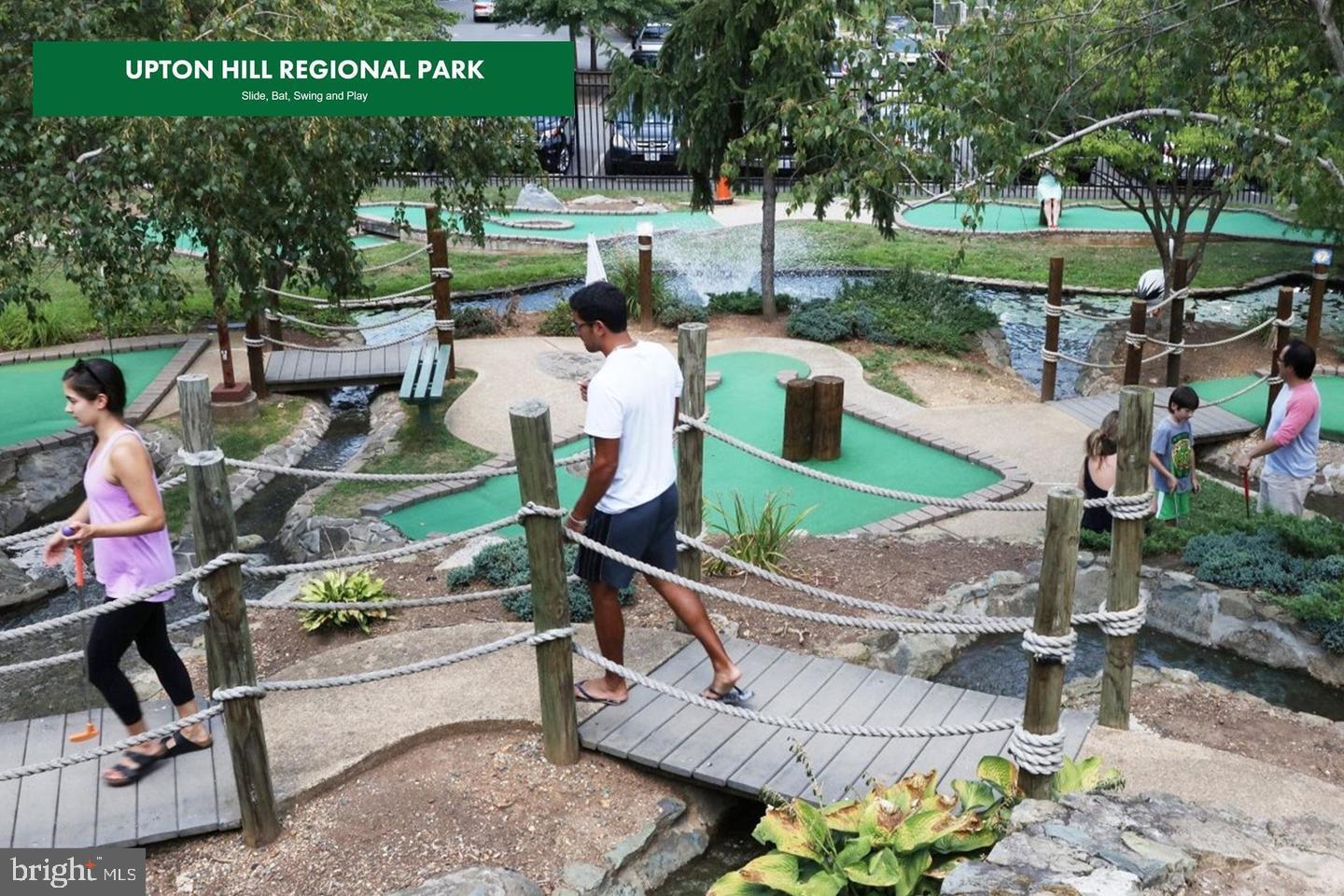 LAKE BARCROFT - Residential