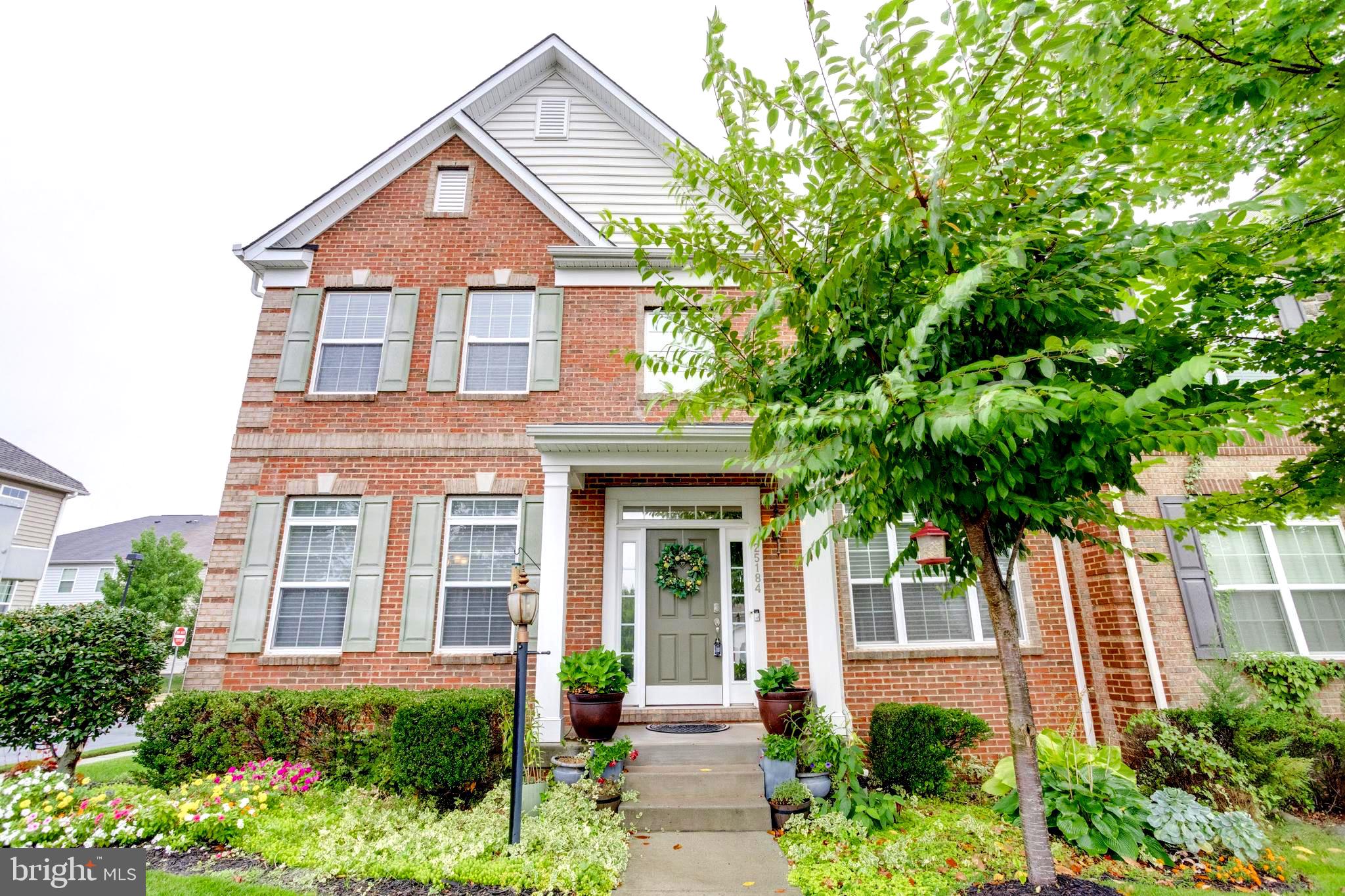 GREENFIELD CROSSING - Residential