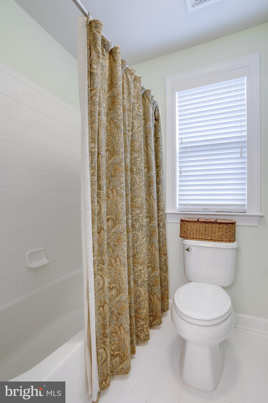 GREENFIELD CROSSING - Residential