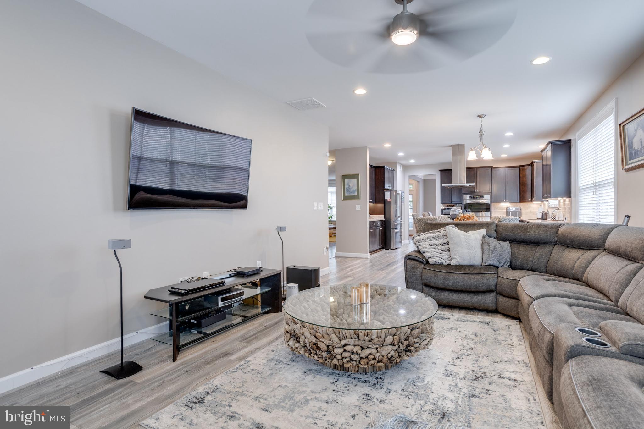 GREENFIELD CROSSING - Residential