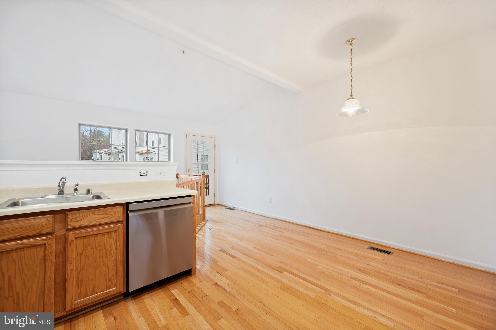 THE POINTE - Residential Lease