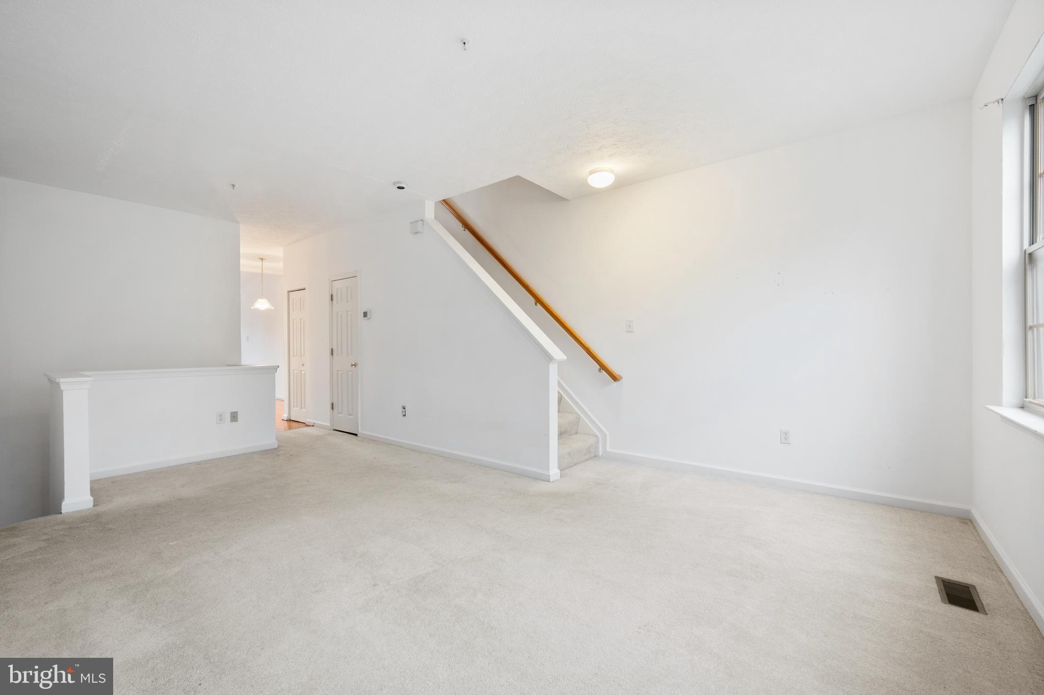 THE POINTE - Residential Lease