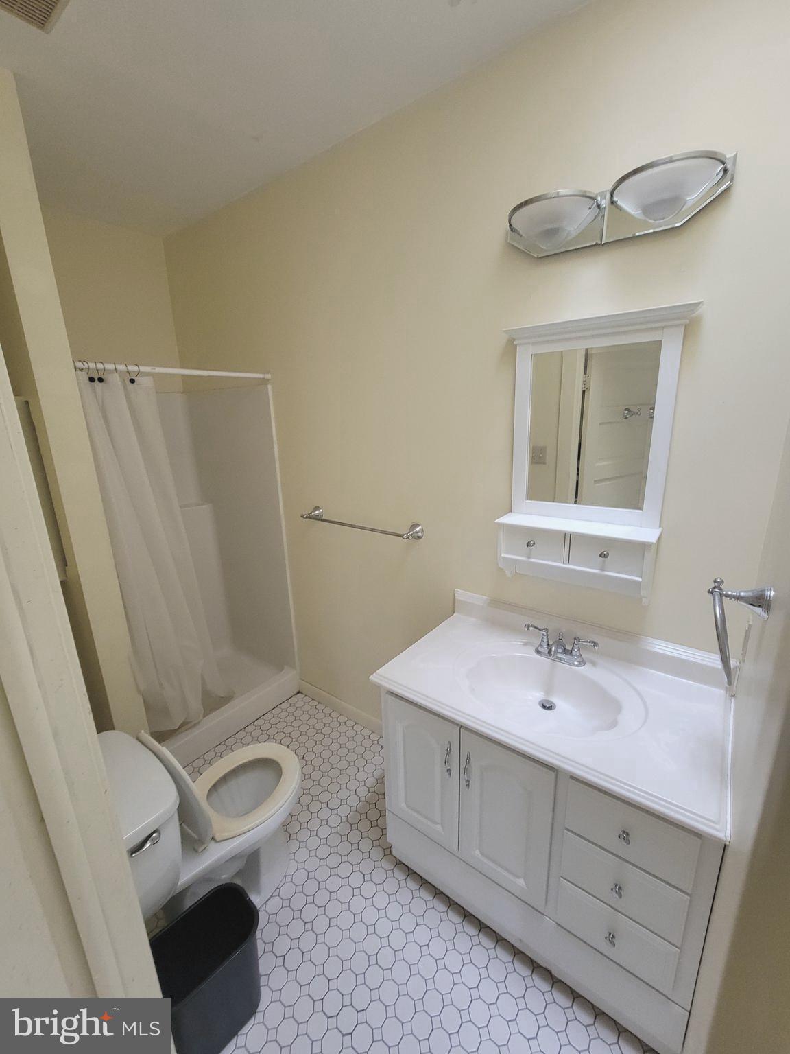 224 N HIGH STREET N A