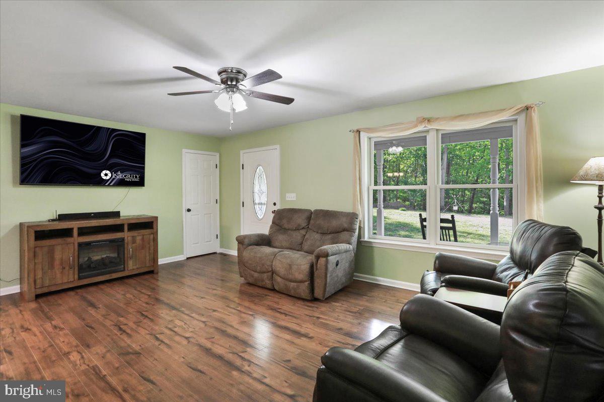 PARKER KNOLLS SUBDIVISION - Residential