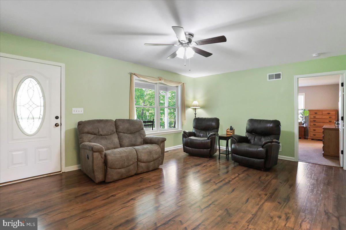 PARKER KNOLLS SUBDIVISION - Residential