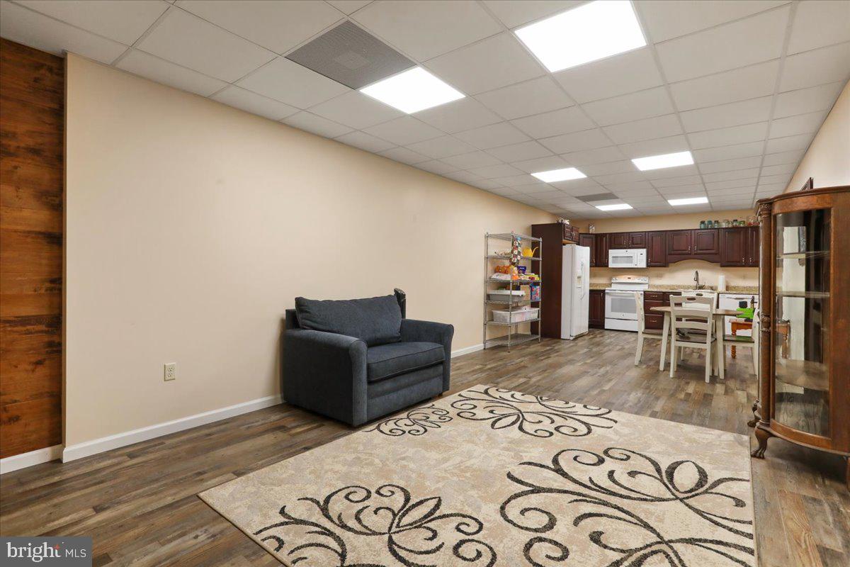 PARKER KNOLLS SUBDIVISION - Residential